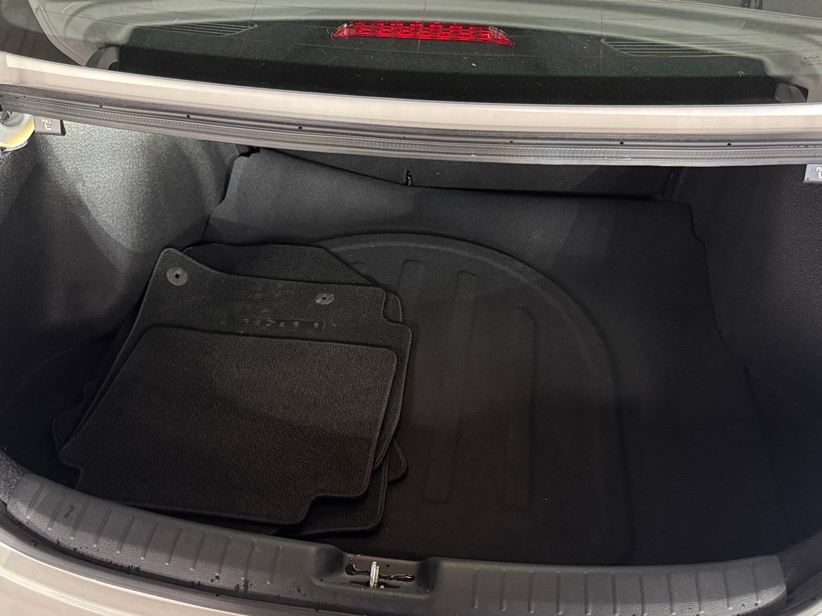 Thumbnail: 2024 Kia Forte - 6