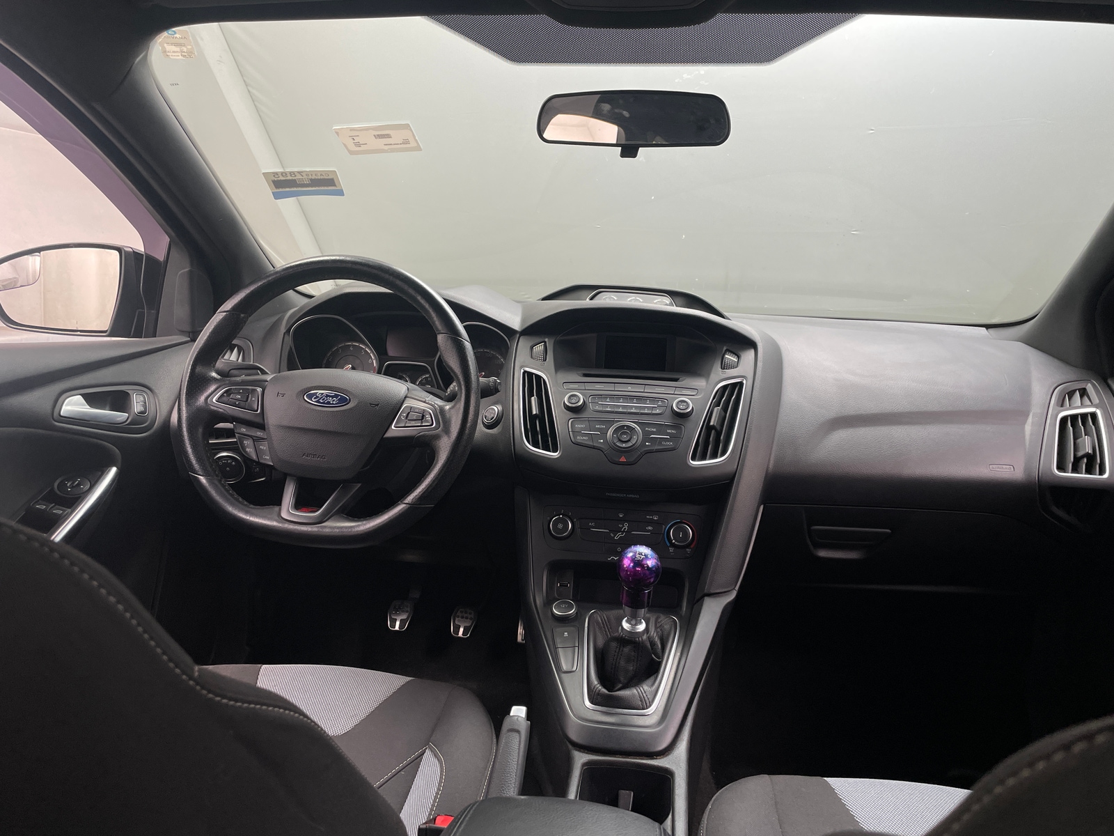 Thumbnail: 2017 Ford Focus - 3