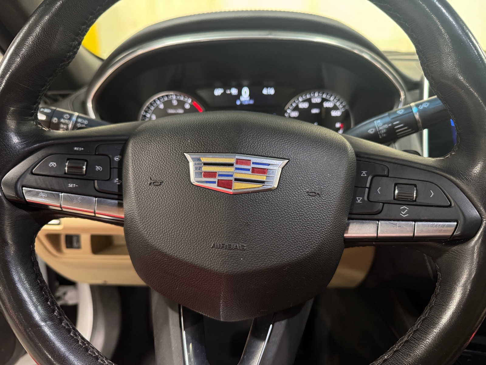 Thumbnail: 2023 Cadillac CT5 - 4