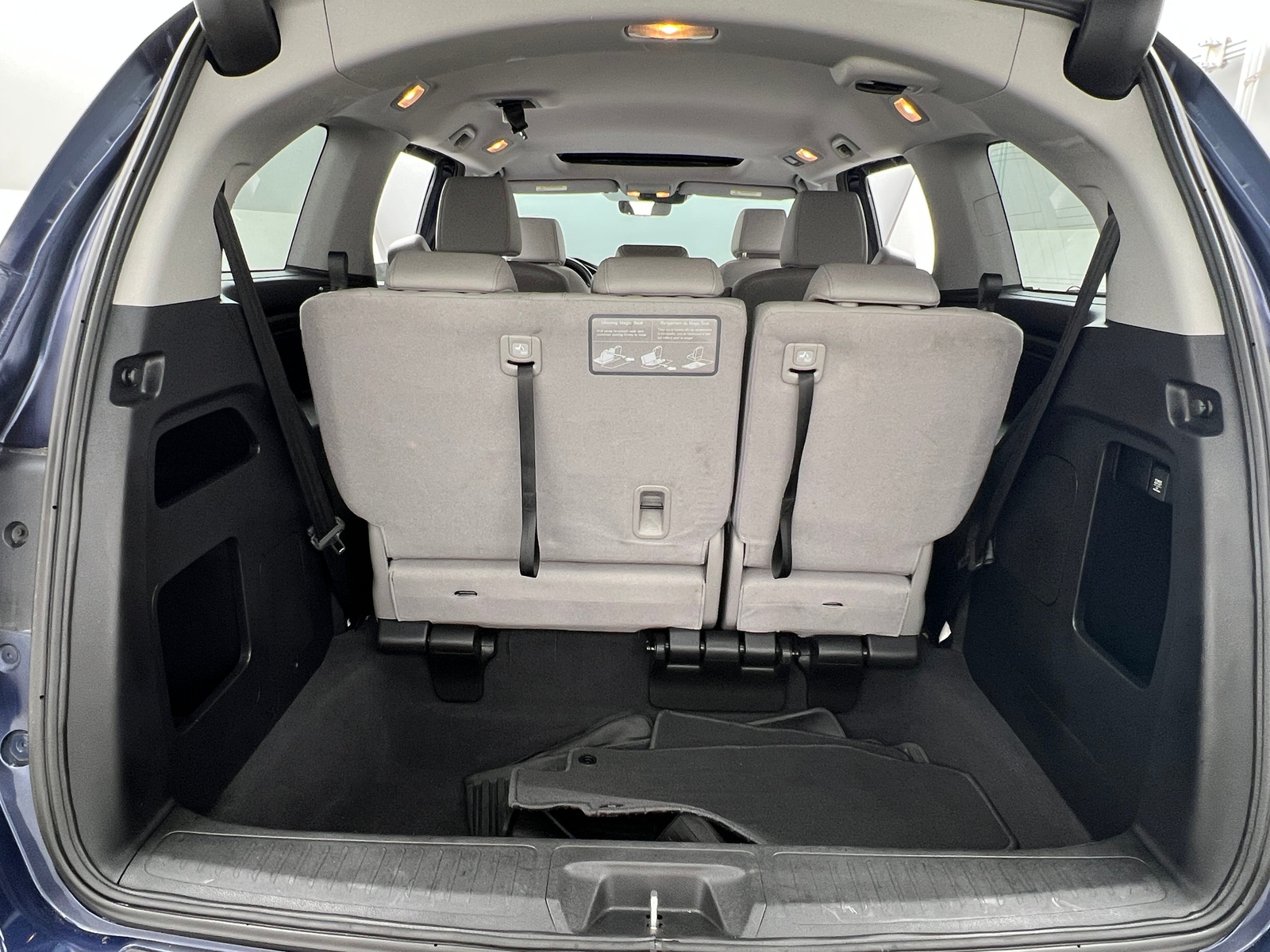 Thumbnail: 2019 Honda Odyssey - 6