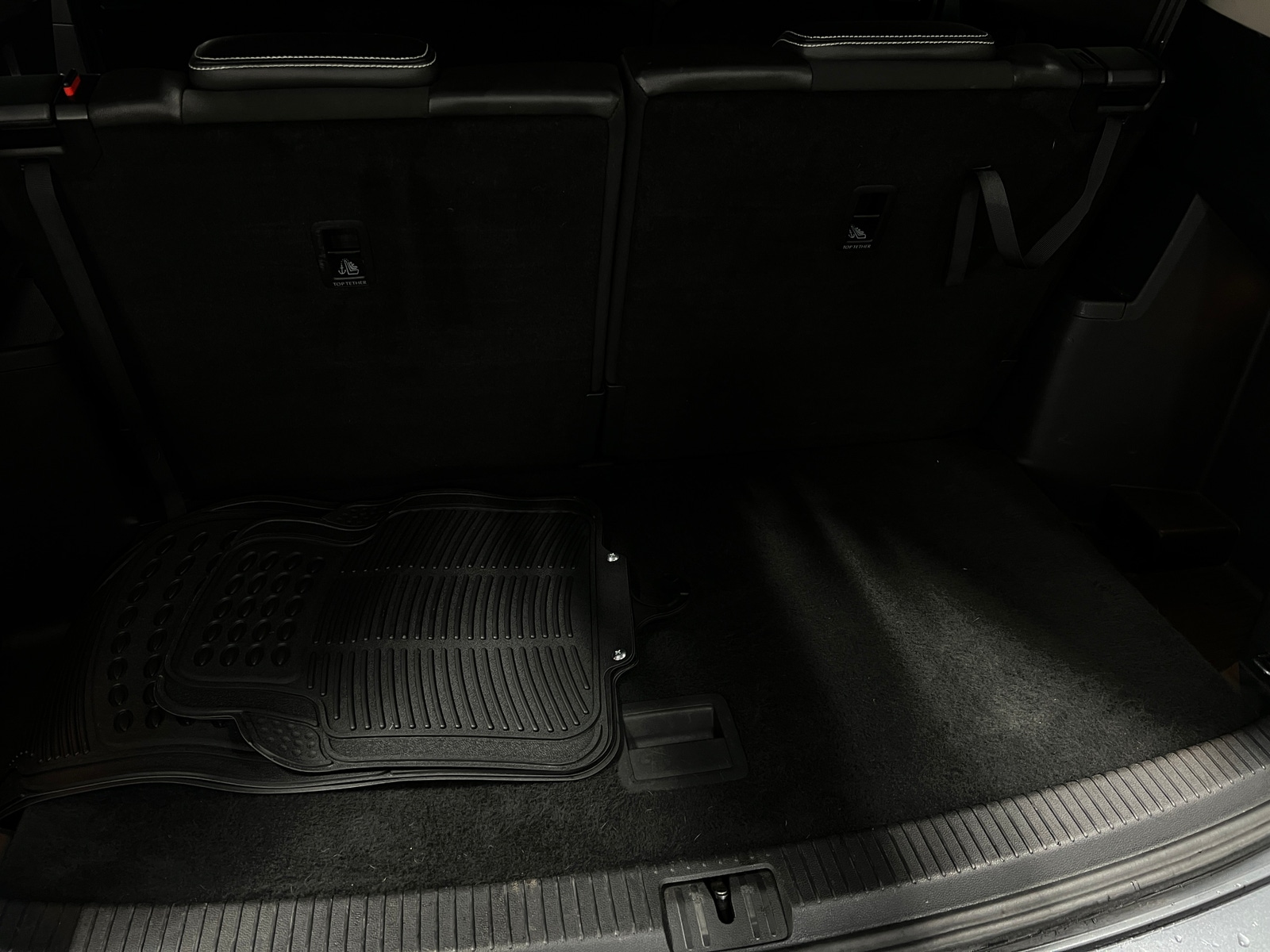 Thumbnail: 2021 Volkswagen Atlas - 6