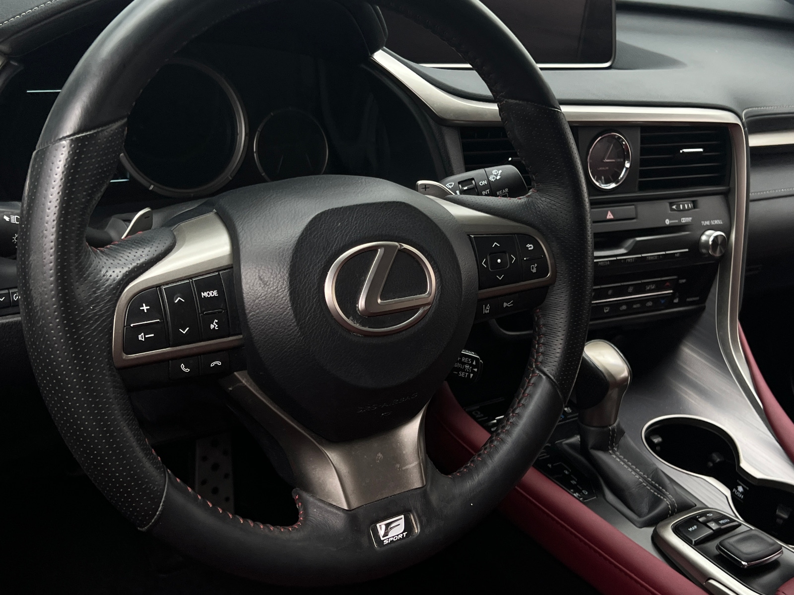 Thumbnail: 2017 Lexus RX - 4