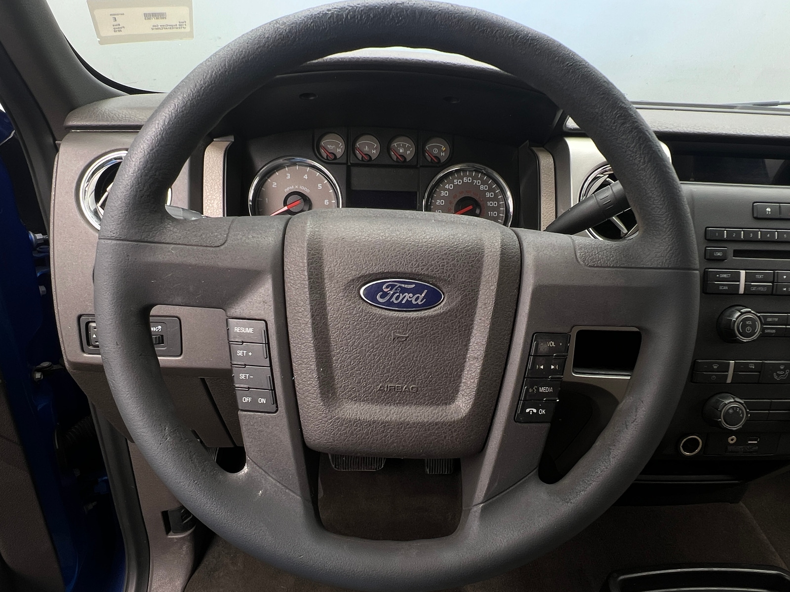 Thumbnail: 2010 Ford Econoline - 5
