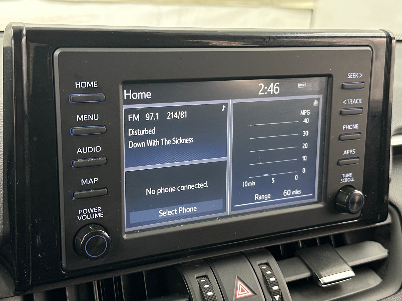 Thumbnail: 2019 Toyota RAV4 - 3