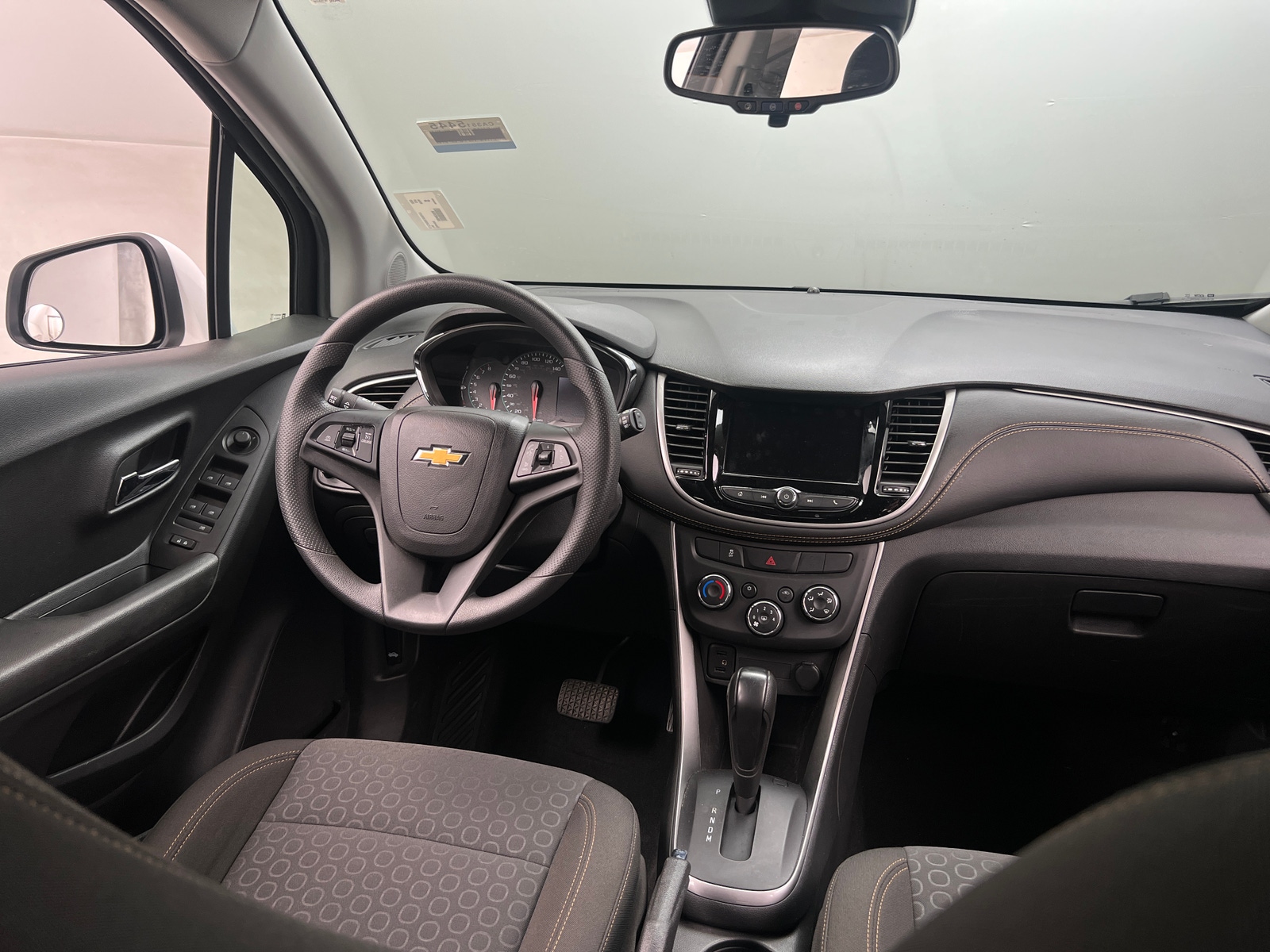 Thumbnail: 2020 Chevrolet Trax - 3