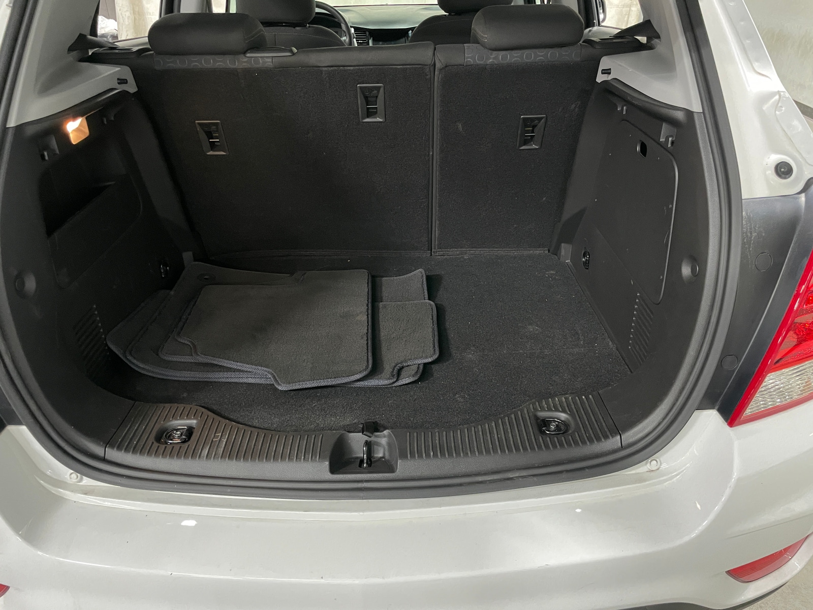 Thumbnail: 2020 Chevrolet Trax - 7