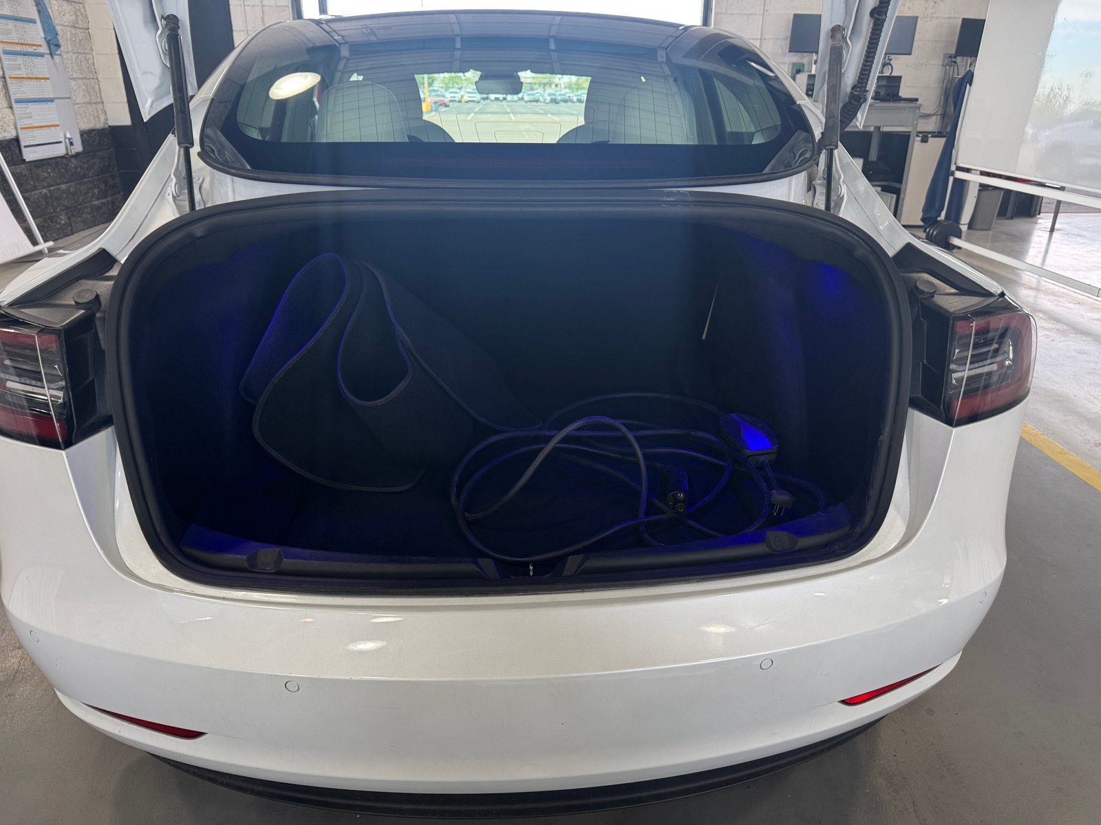 Thumbnail: 2020 Tesla Model 3 - 6