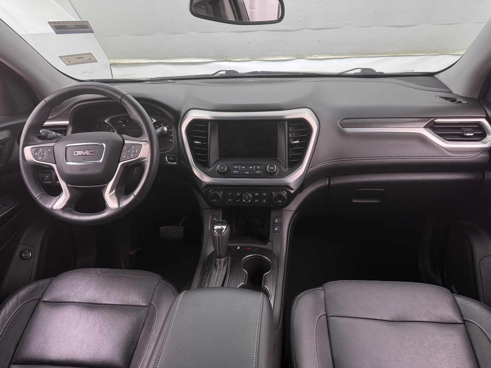 Thumbnail: 2018 GMC Acadia - 2