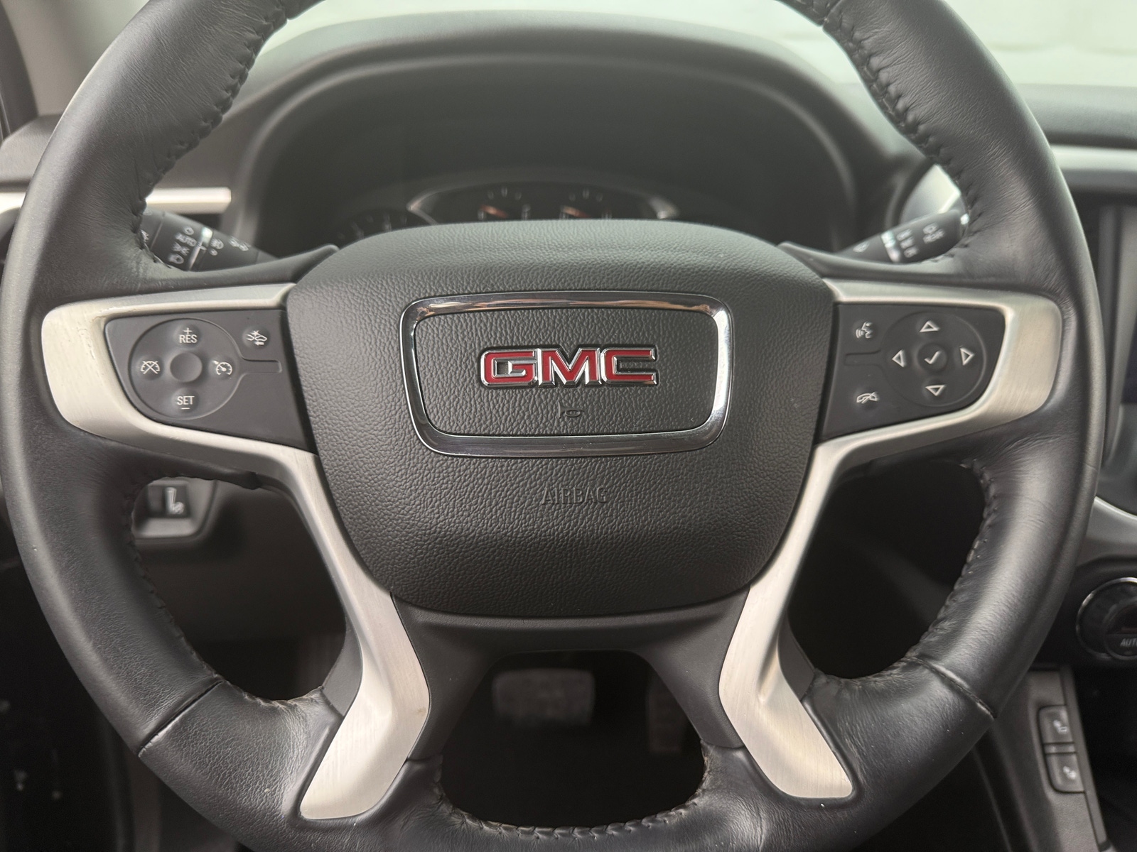 Thumbnail: 2018 GMC Acadia - 4