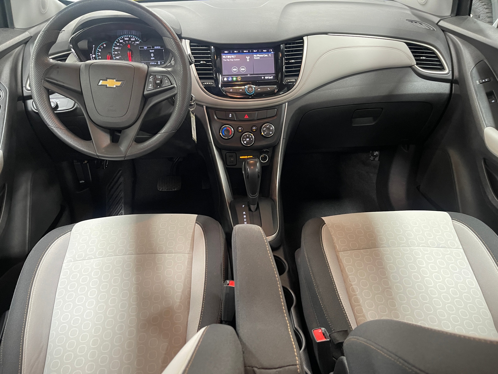 Thumbnail: 2020 Chevrolet Trax - 3