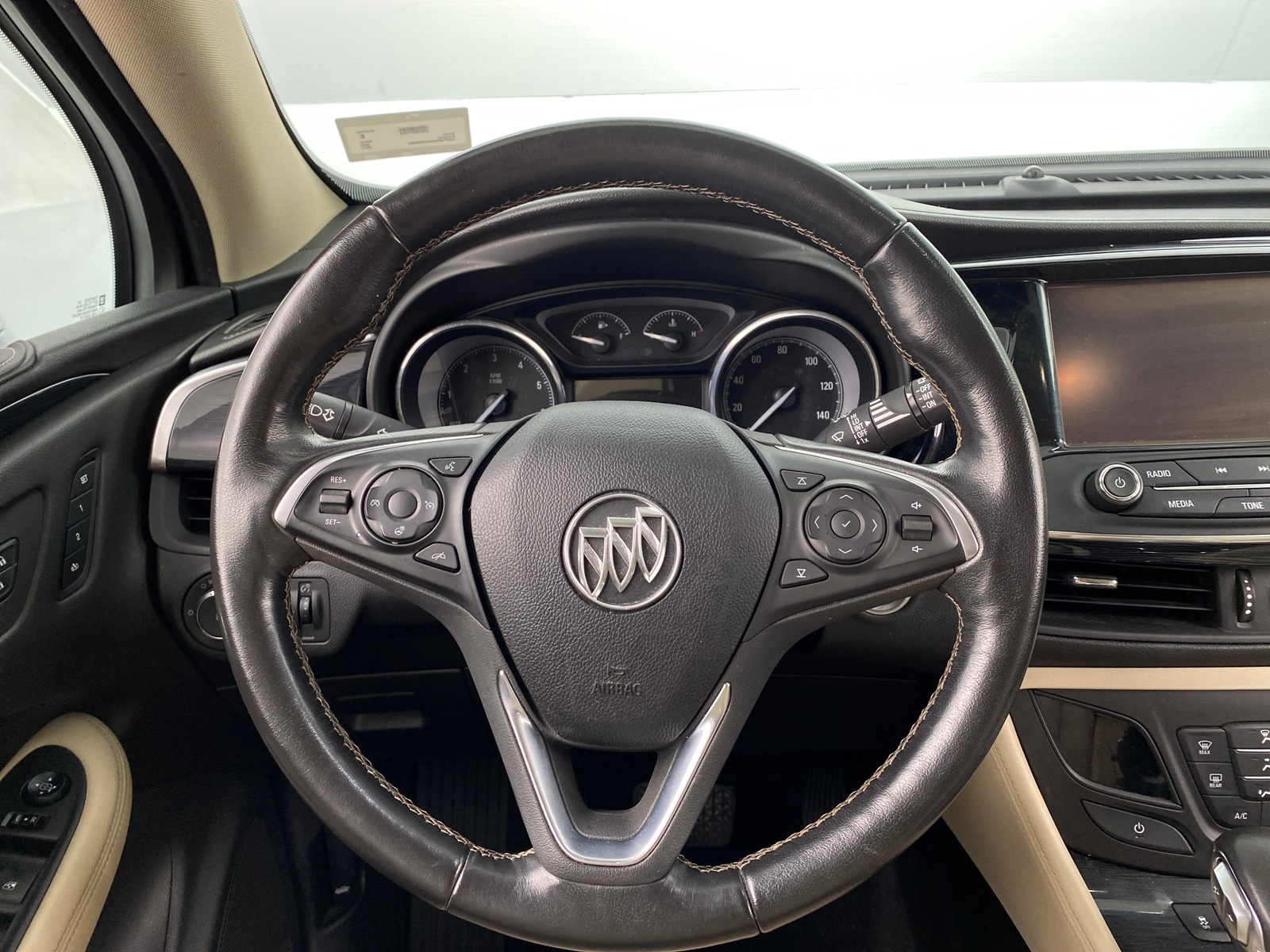 Thumbnail: 2017 Buick Envision - 4