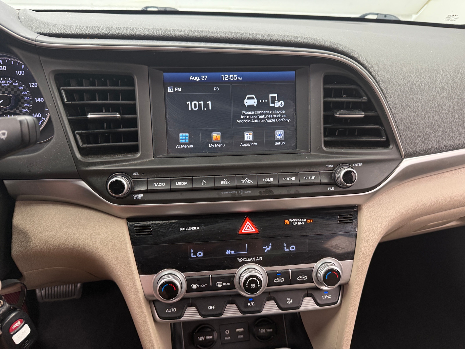 Thumbnail: 2020 Hyundai Elantra - 4