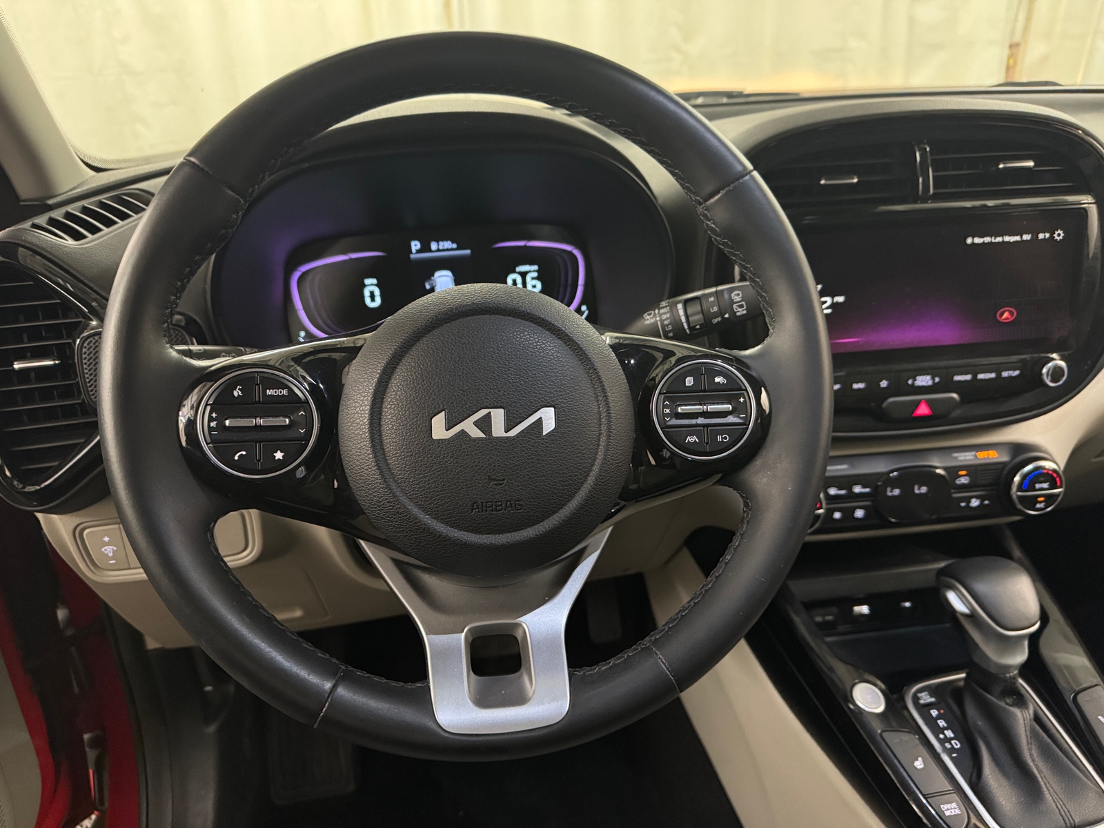 Thumbnail: 2023 Kia Soul - 5
