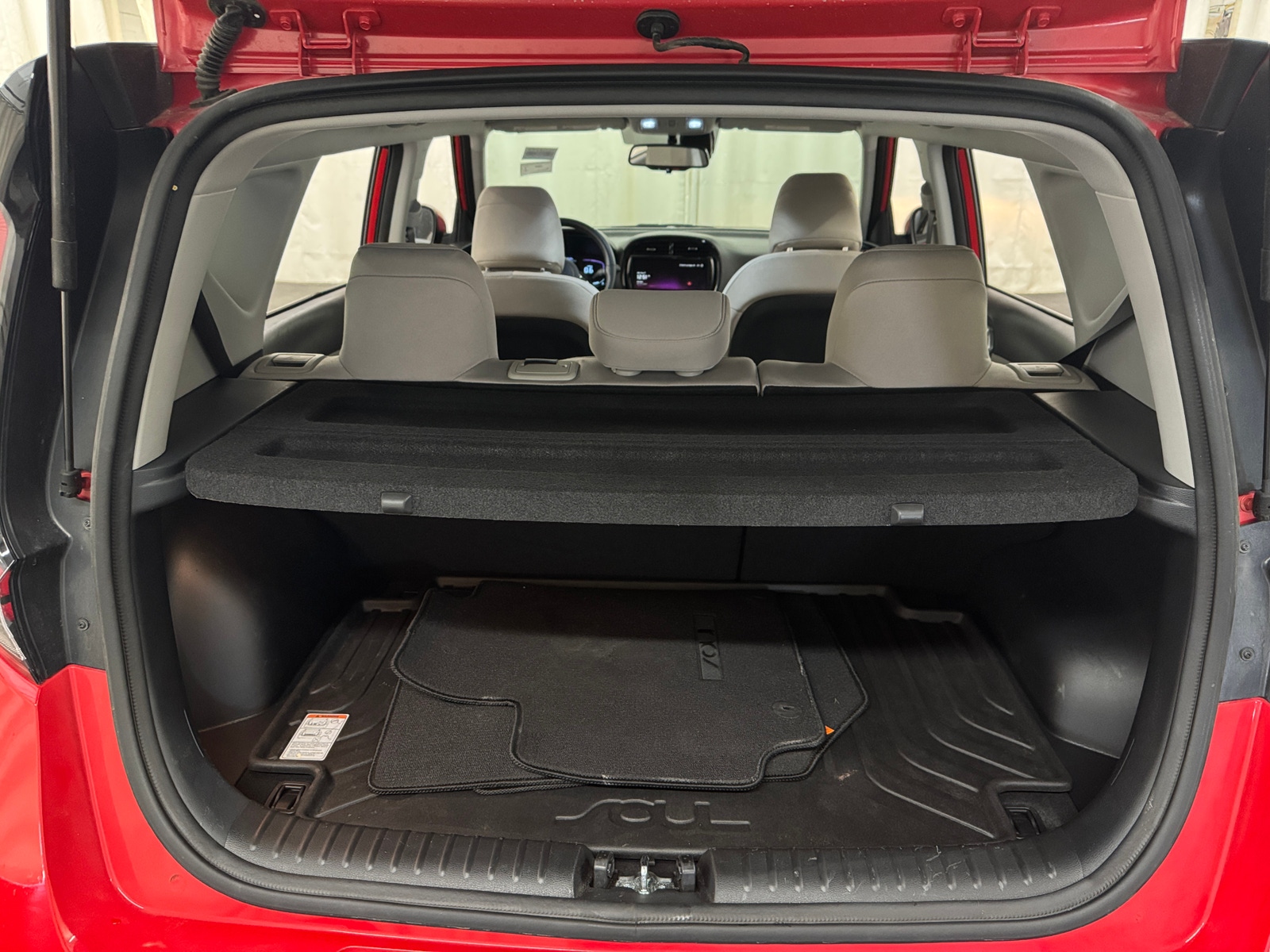 Thumbnail: 2023 Kia Soul - 7