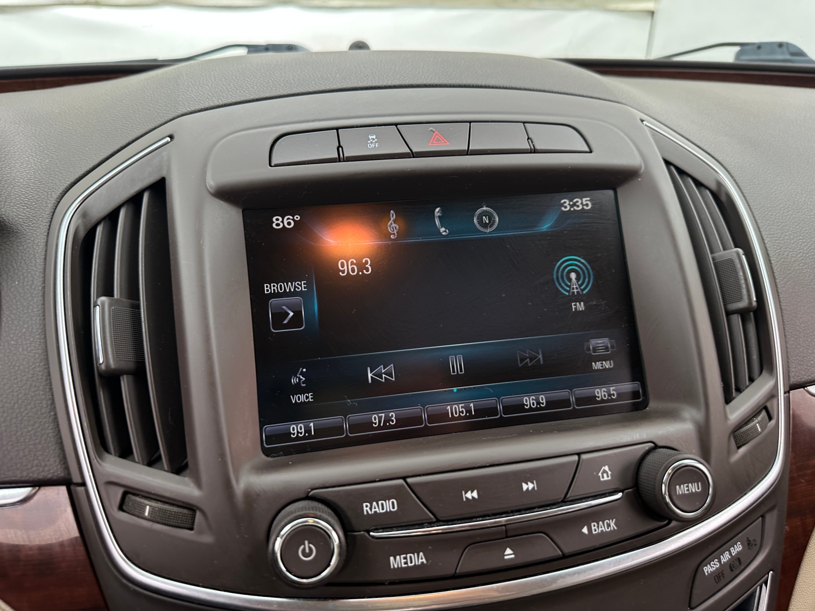 Thumbnail: 2014 Buick Regal - 3