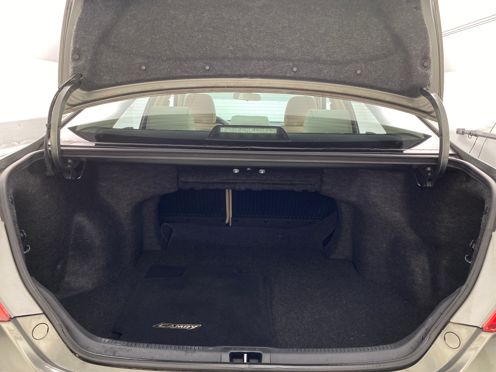 Thumbnail: 2013 Toyota Camry - 7