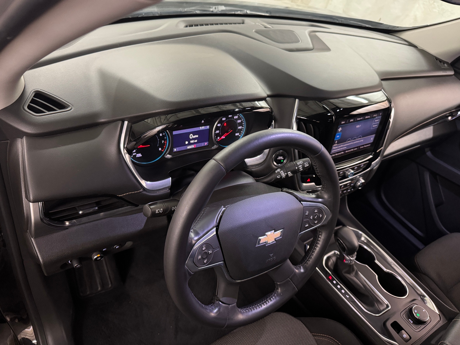 Thumbnail: 2021 Chevrolet Traverse - 3