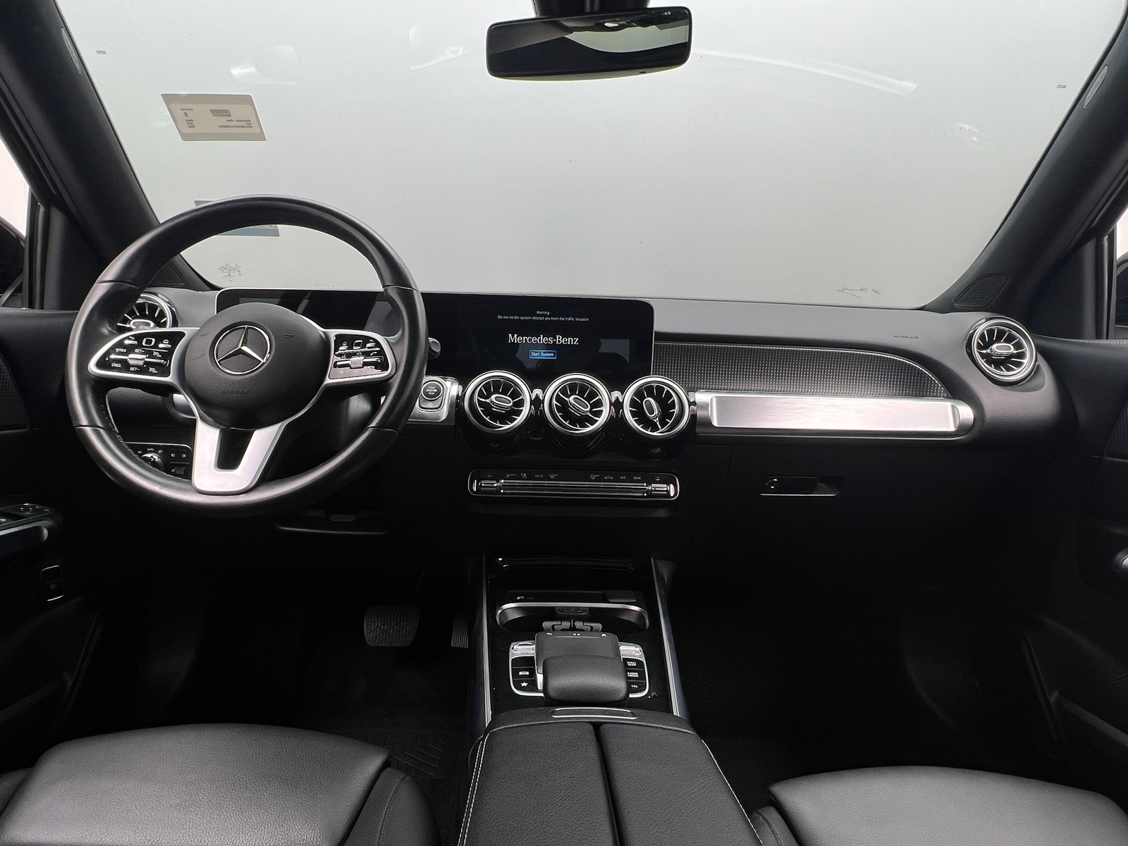 Thumbnail: 2020 Mercedes-Benz GLB - 3
