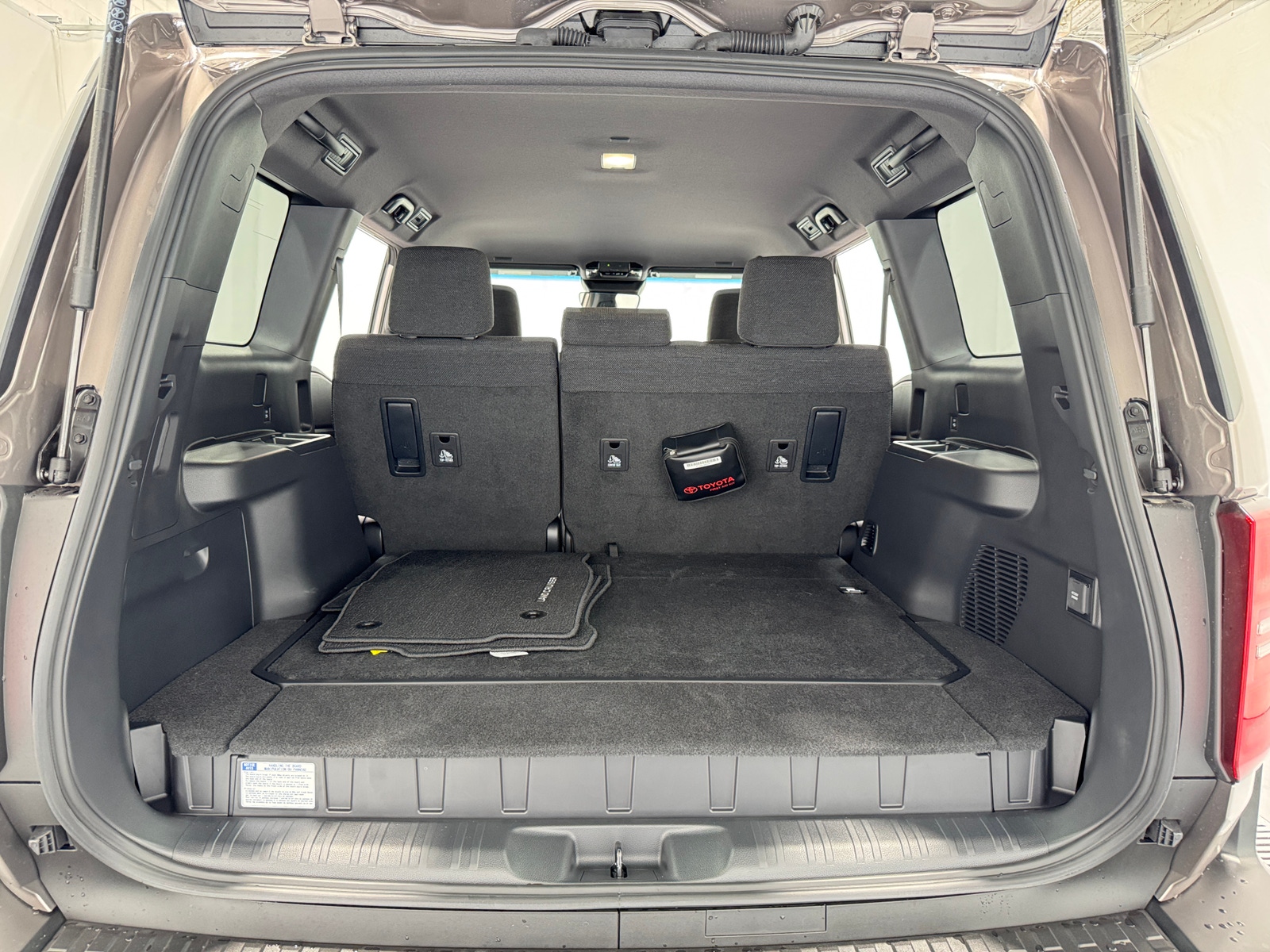 Thumbnail: 2024 Toyota Land Cruiser - 7