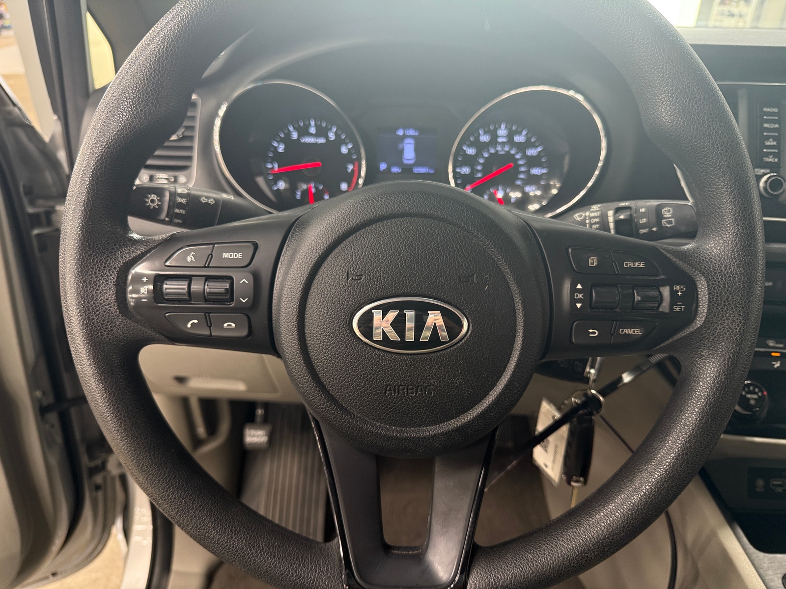 Thumbnail: 2019 Kia Sedona - 5
