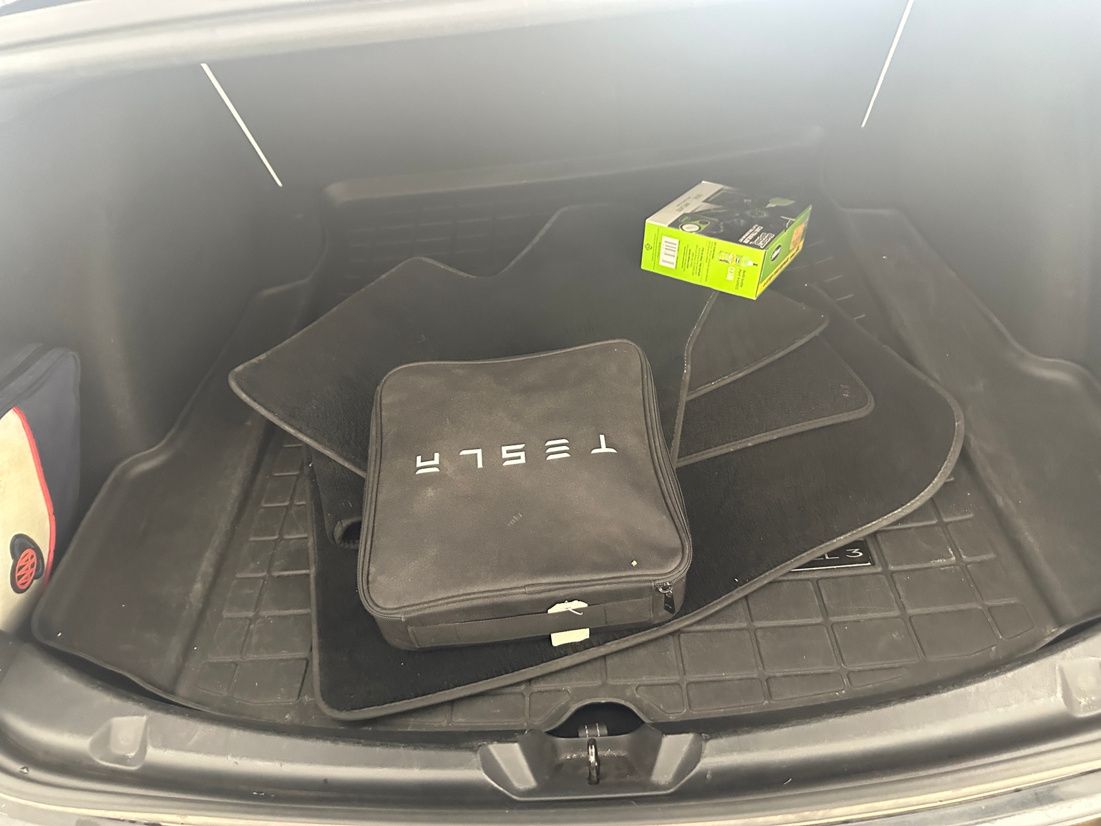 Thumbnail: 2018 Tesla Model 3 - 6