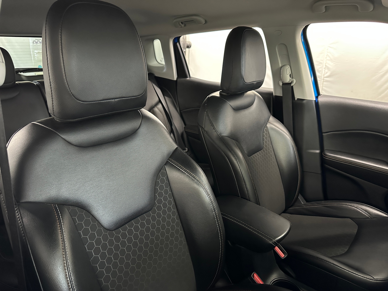 Thumbnail: 2018 Jeep Compass - 2