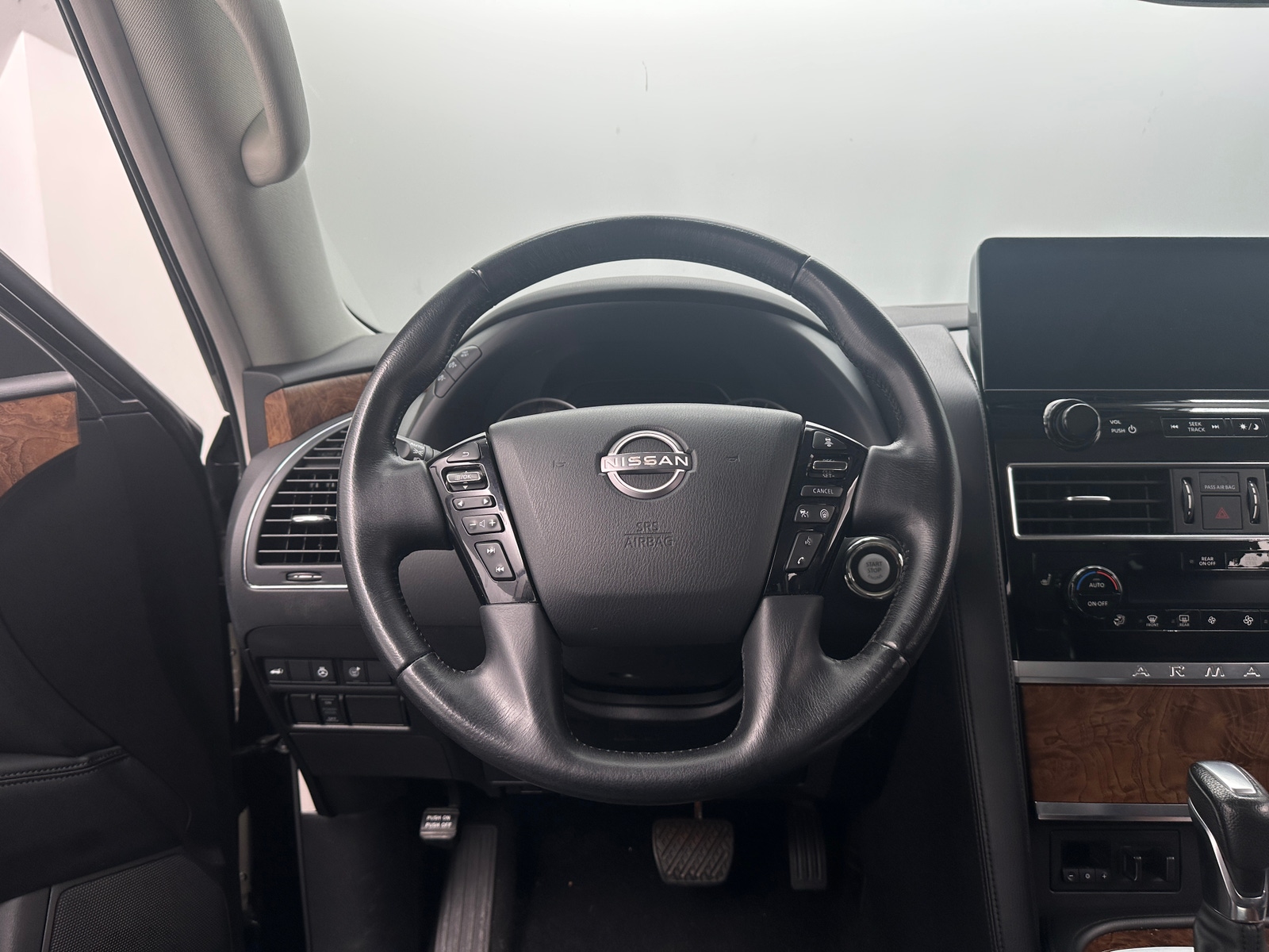 Thumbnail: 2023 Nissan Armada - 4