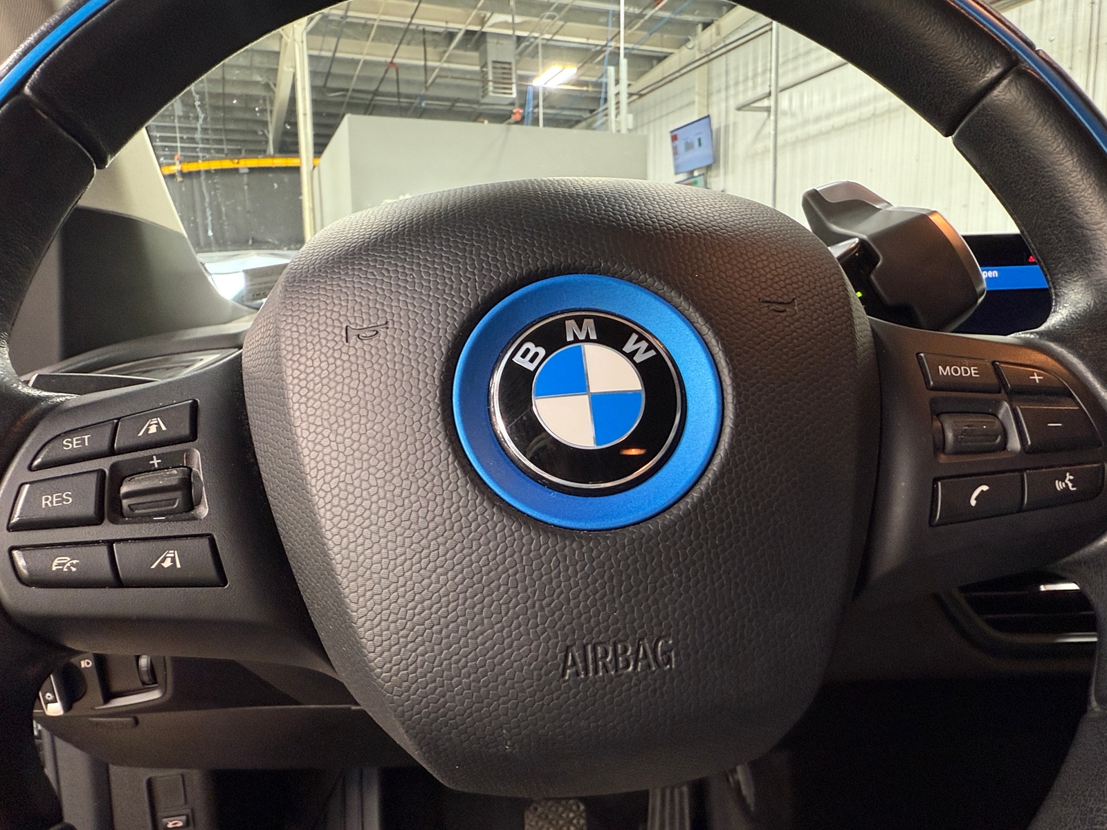 Thumbnail: 2018 BMW i3 - 5