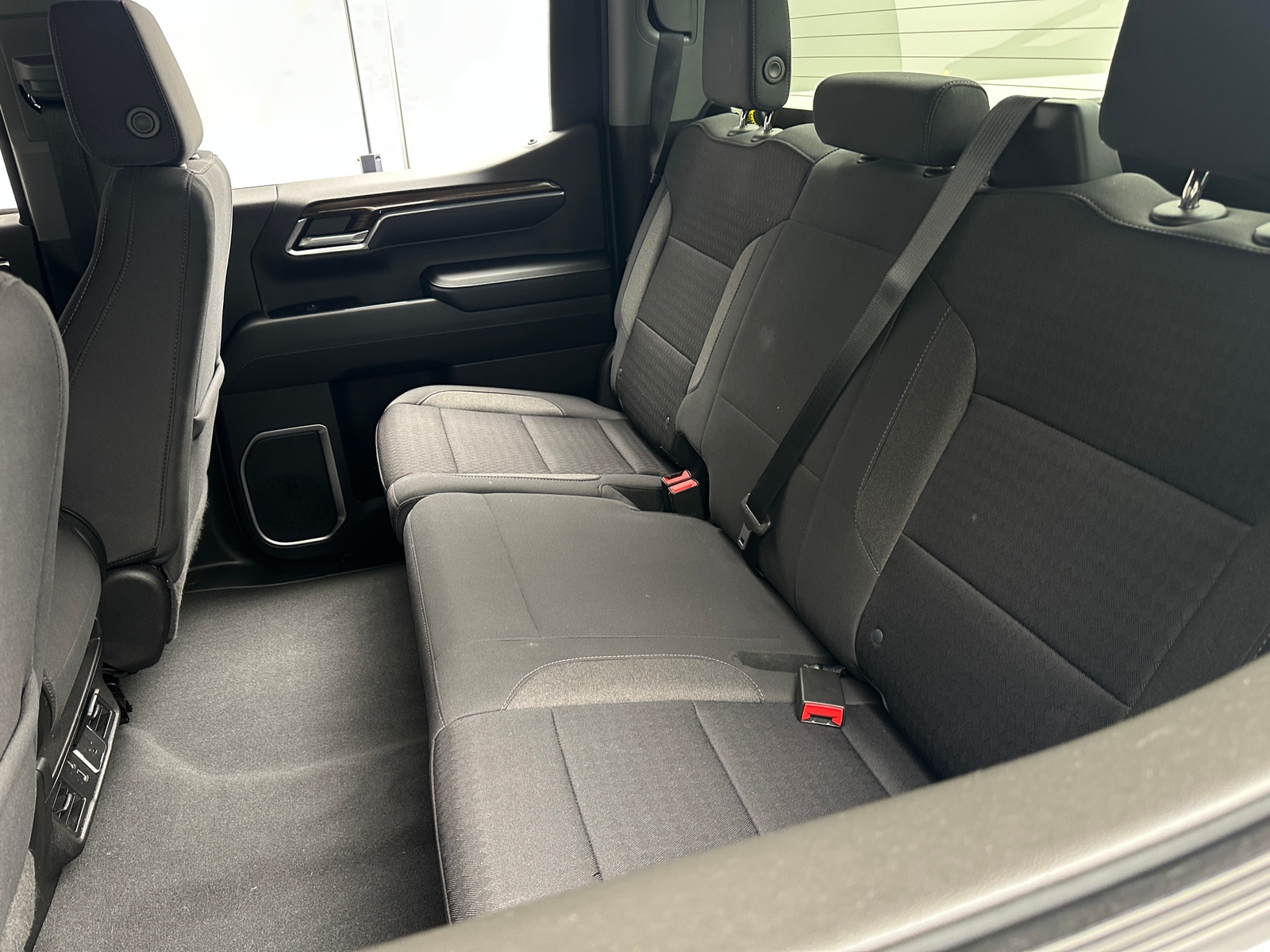 Thumbnail: 2022 Chevrolet Silverado 1500 - 6