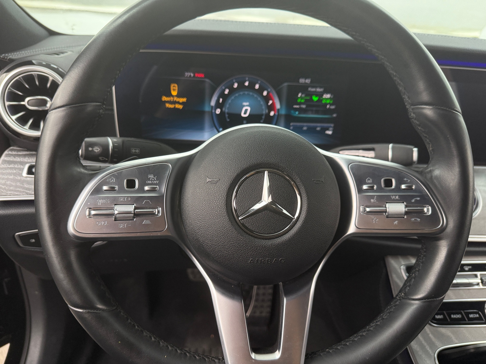 Thumbnail: 2019 Mercedes-Benz CLS - 3