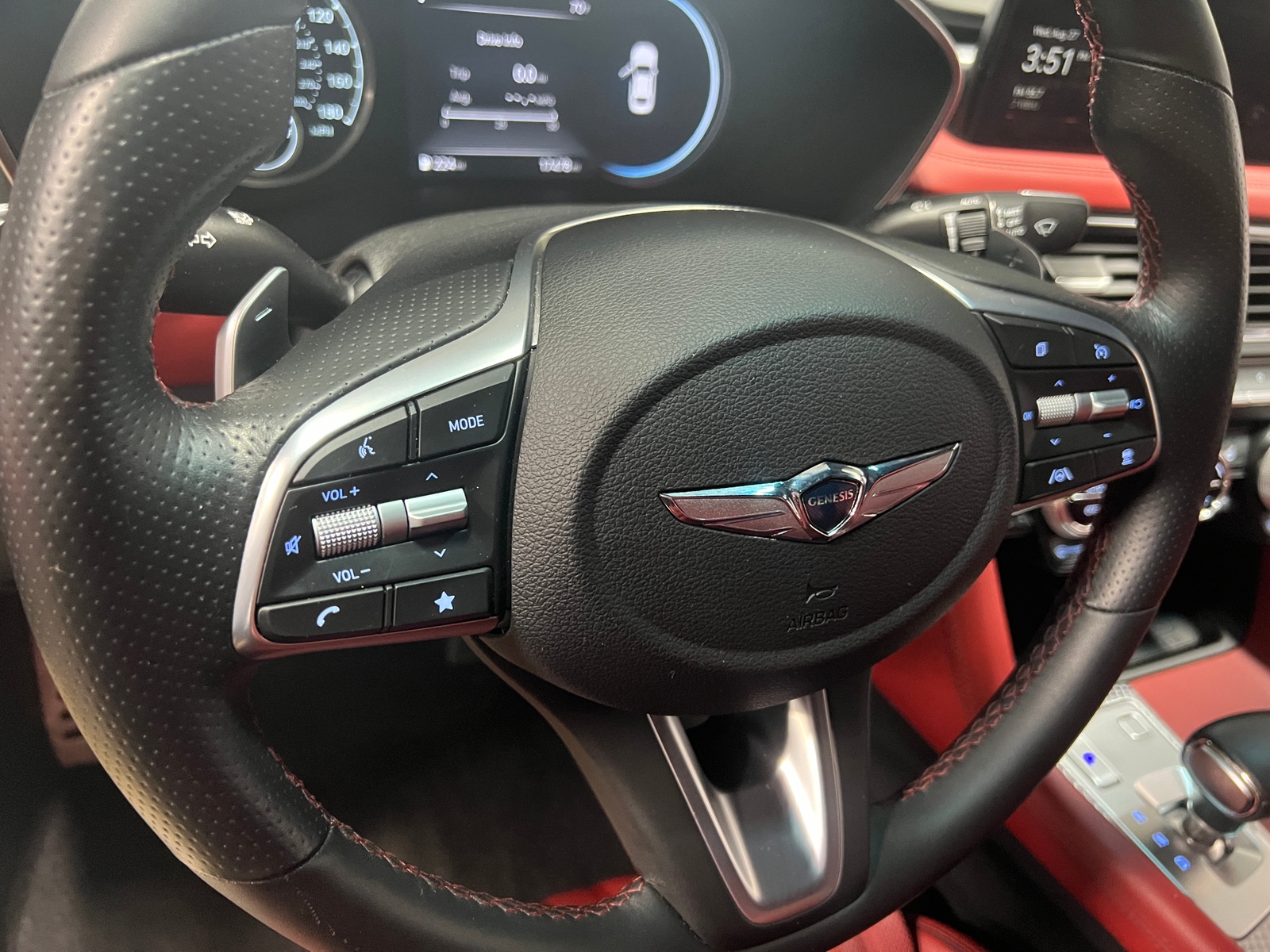 Thumbnail: 2023 Genesis G70 - 4