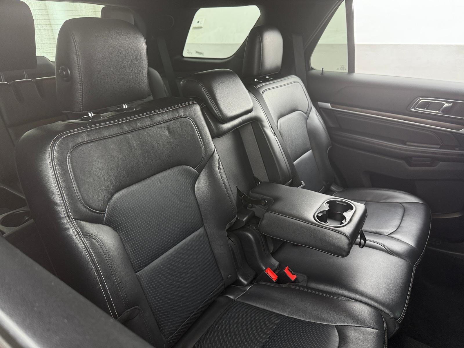 Thumbnail: 2019 Ford Explorer - 5