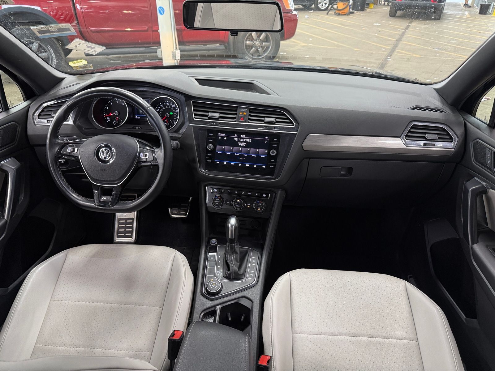 Thumbnail: 2021 Volkswagen Tiguan - 2