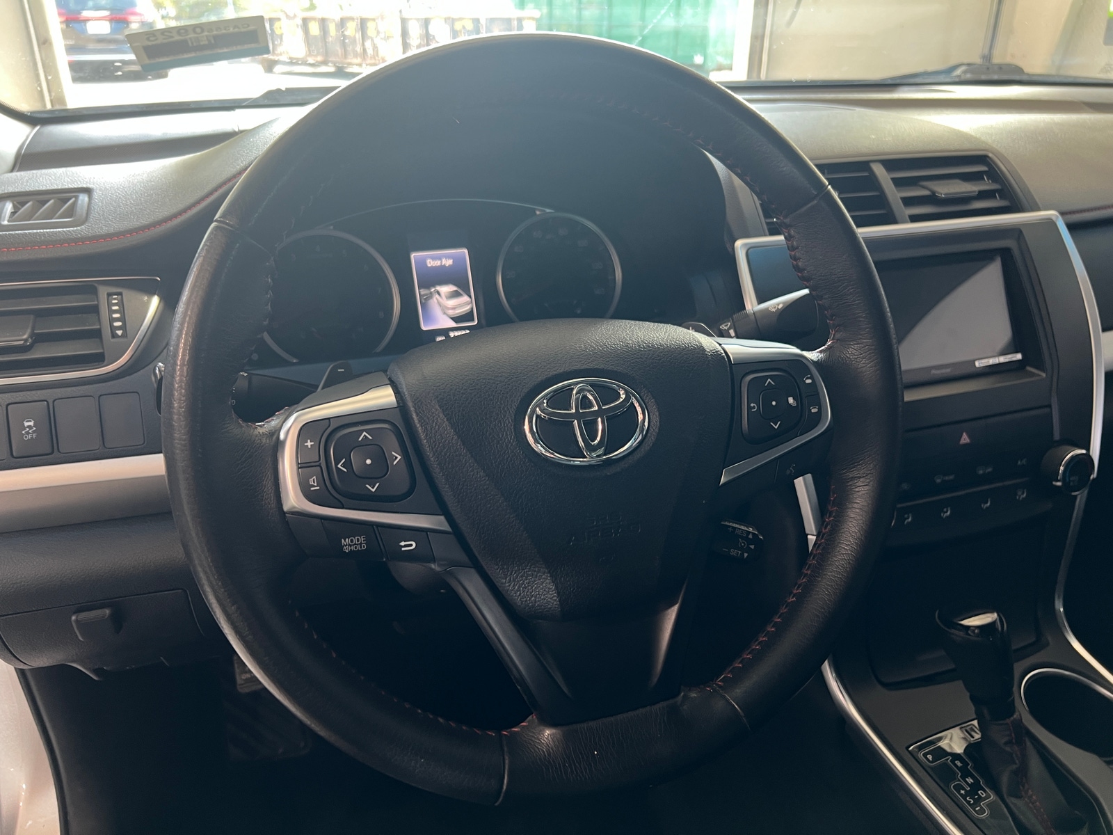 Thumbnail: 2017 Toyota Camry - 5