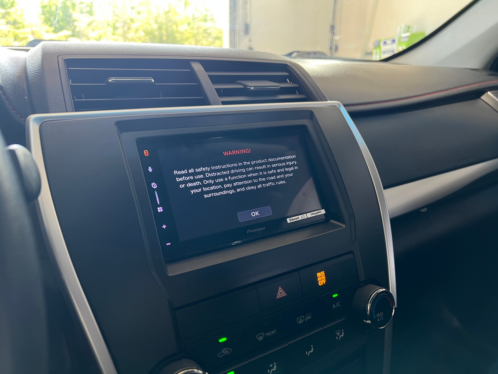 Thumbnail: 2017 Toyota Camry - 4