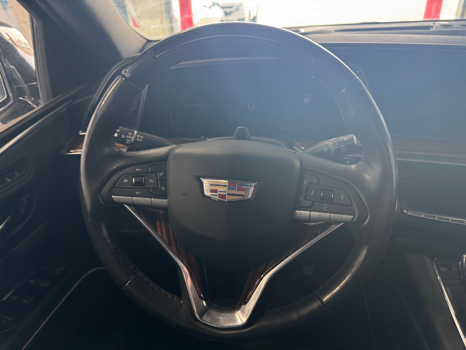 Thumbnail: 2023 Cadillac Escalade - 4