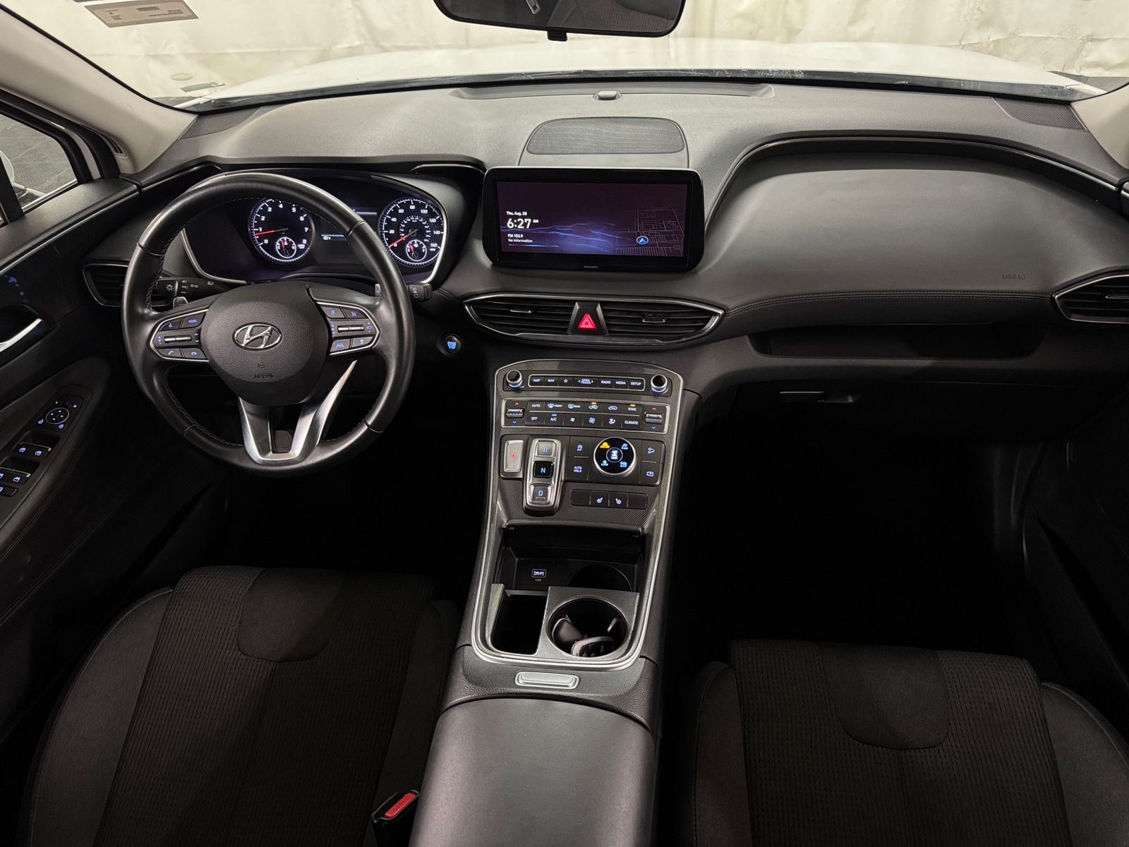 Thumbnail: 2023 Hyundai Santa Fe - 3