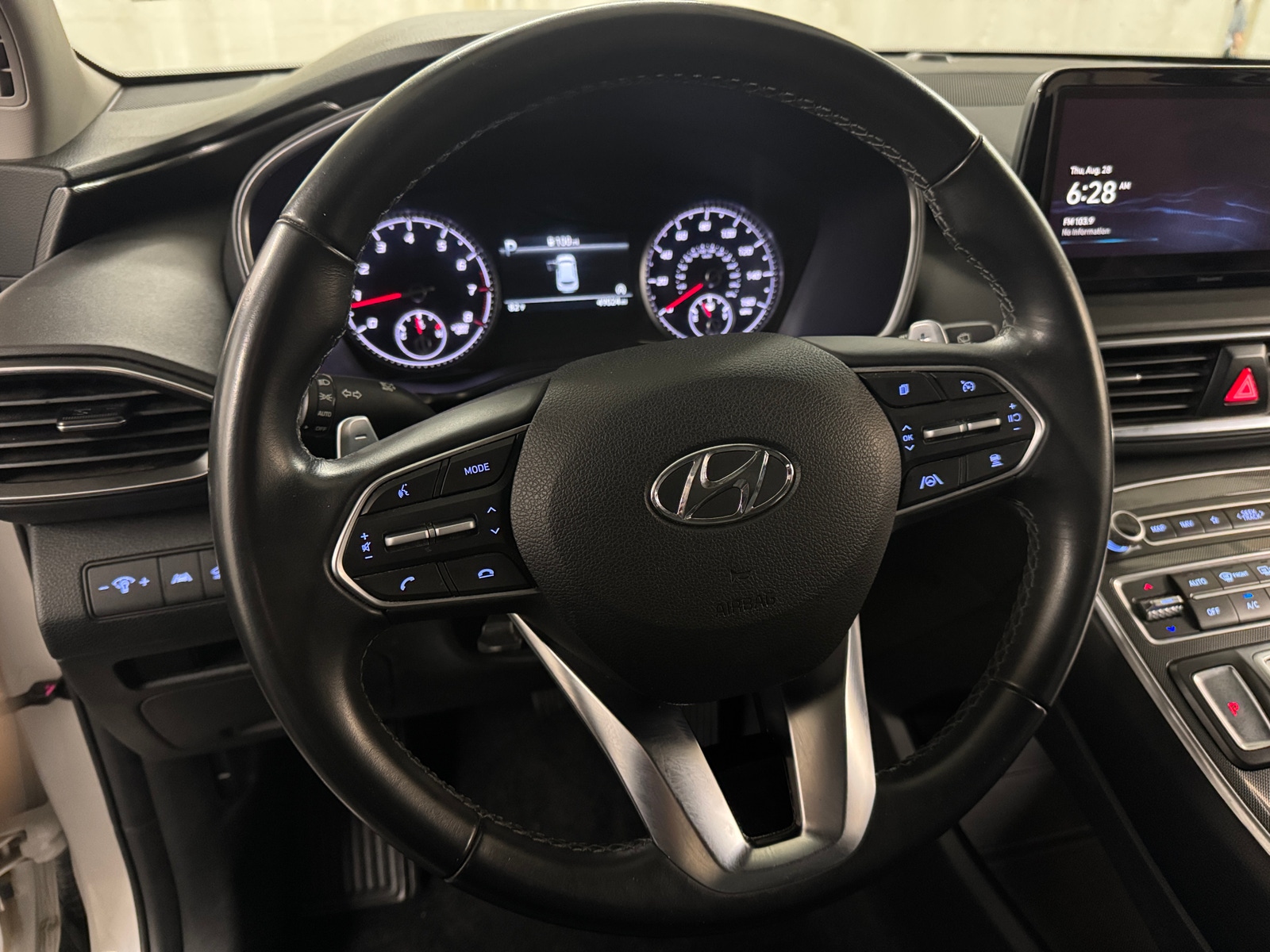 Thumbnail: 2023 Hyundai Santa Fe - 5