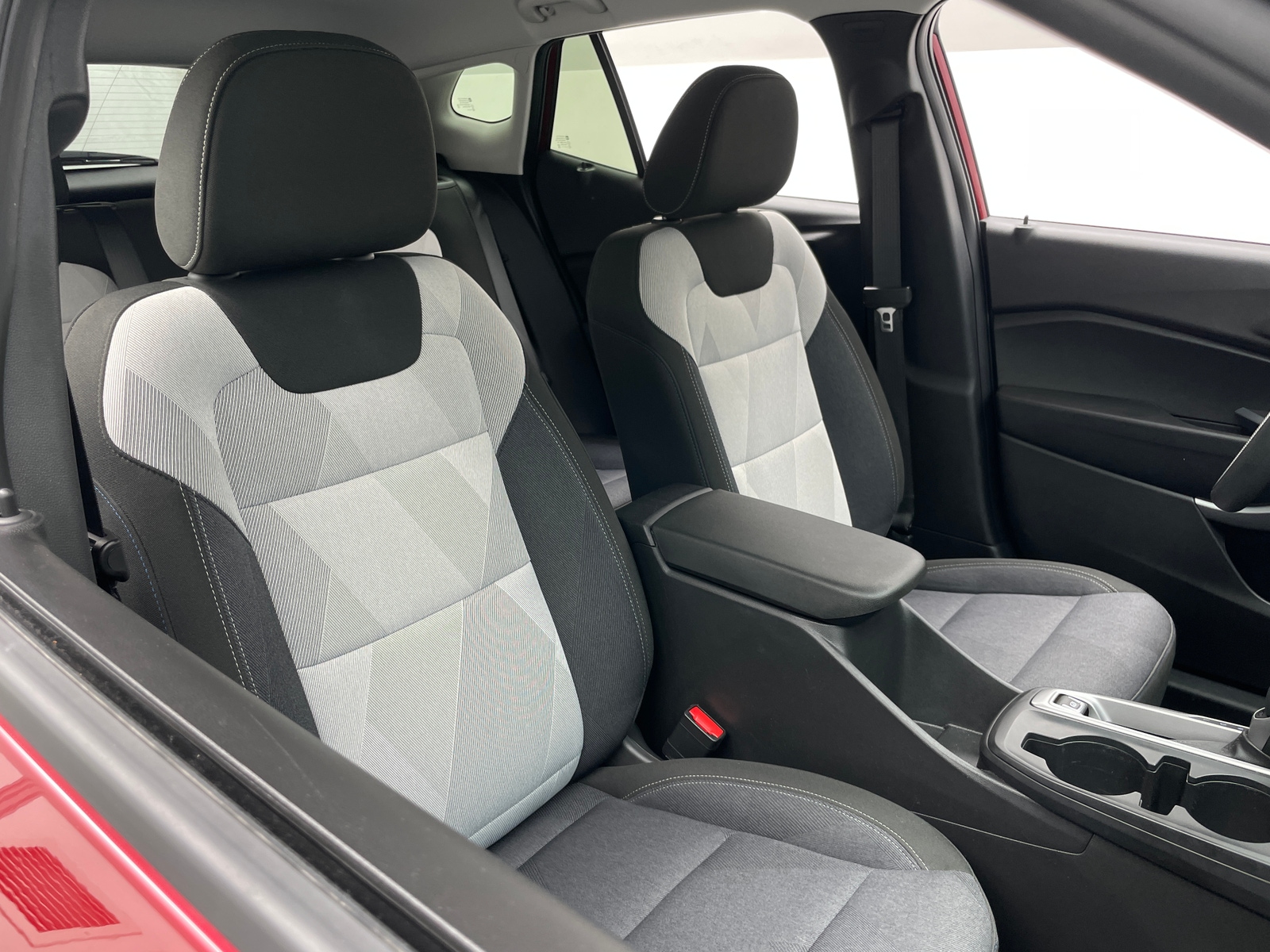 Thumbnail: 2025 Chevrolet Trax - 2