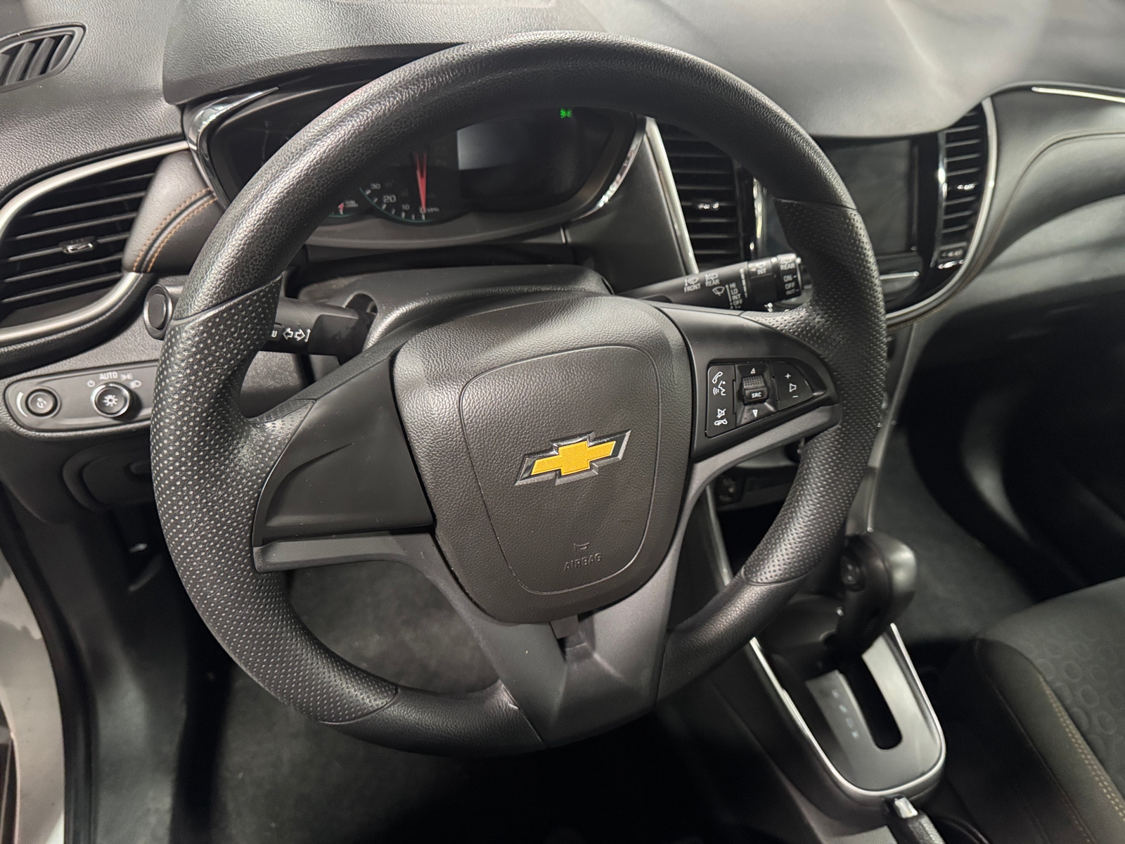 Thumbnail: 2018 Chevrolet Trax - 5