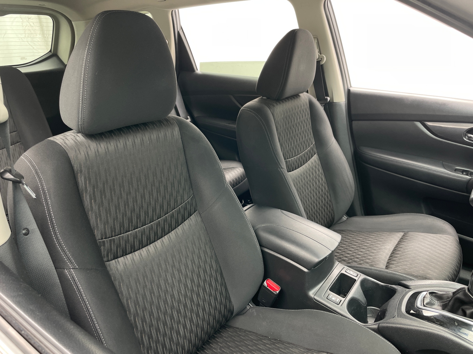 Thumbnail: 2017 Nissan Rogue - 2