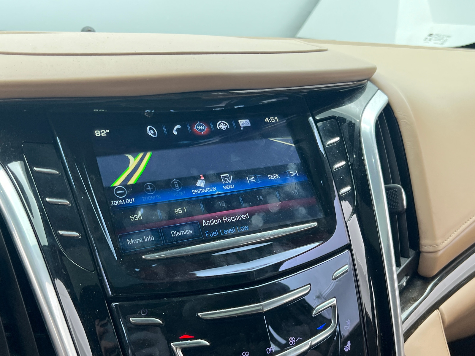 Thumbnail: 2020 Cadillac Escalade - 3