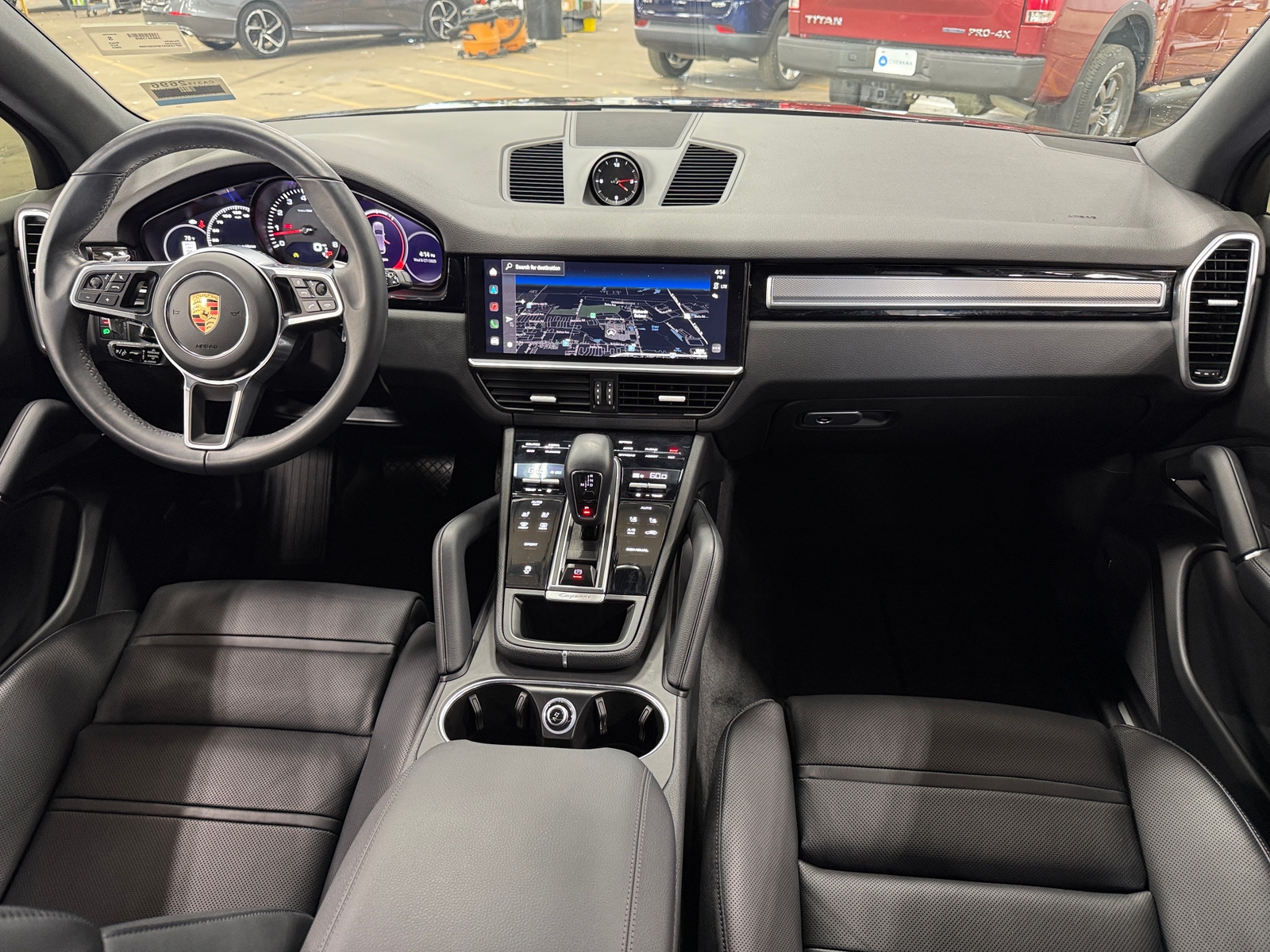 Thumbnail: 2023 Porsche Cayenne - 2