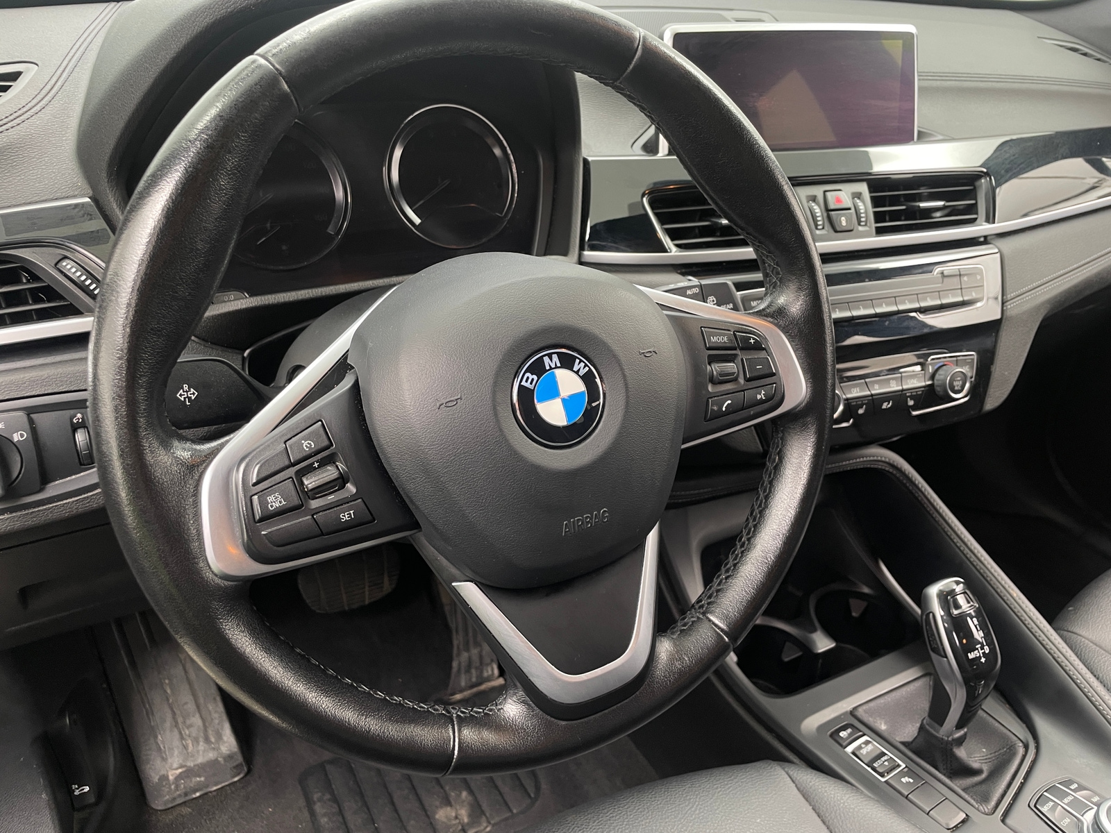 Thumbnail: 2021 BMW X1 - 4