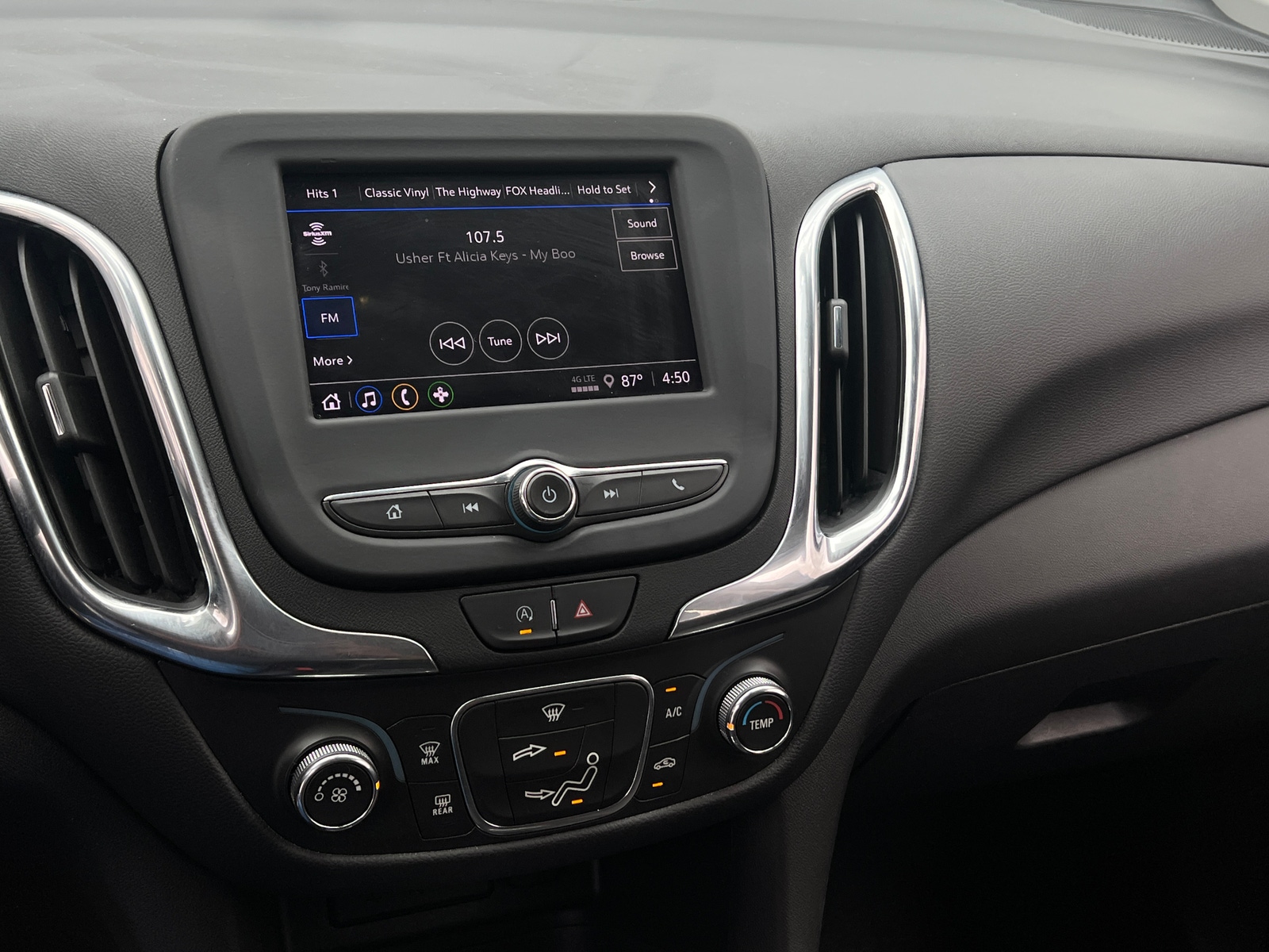 Thumbnail: 2023 Chevrolet Equinox - 4