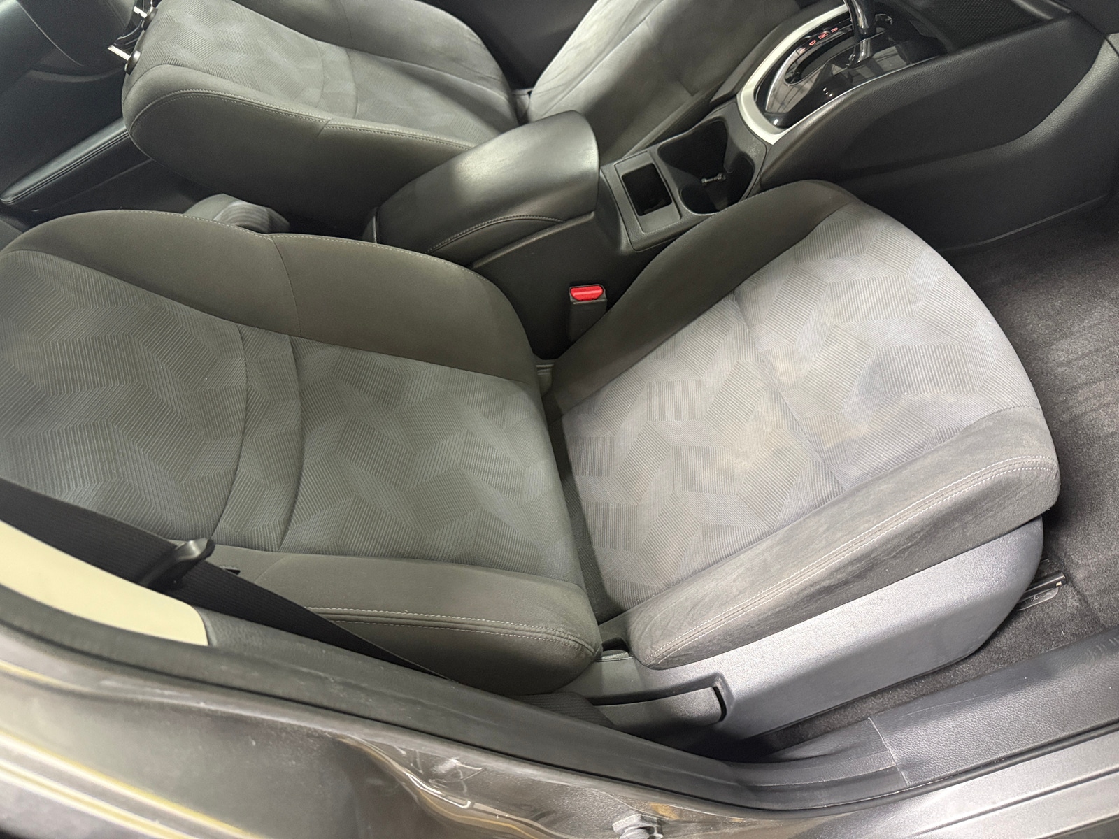 Thumbnail: 2016 Nissan Rogue - 2