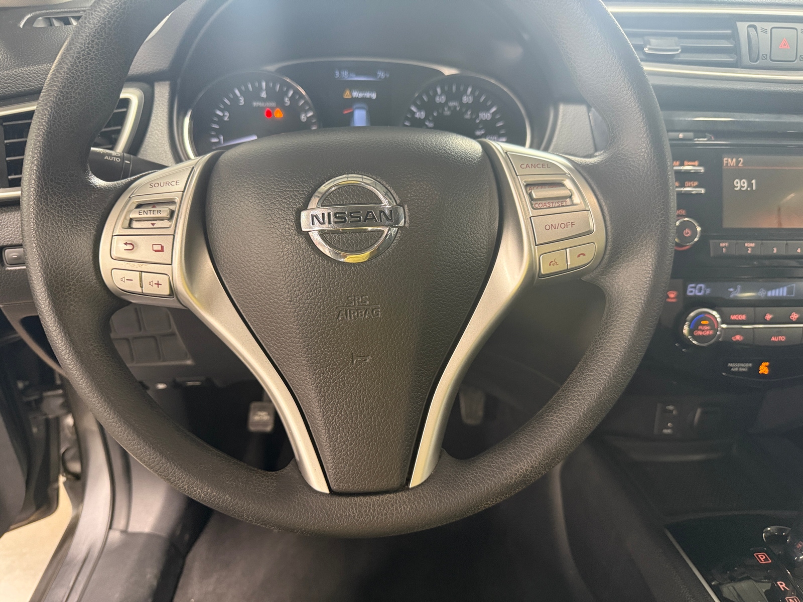Thumbnail: 2016 Nissan Rogue - 5