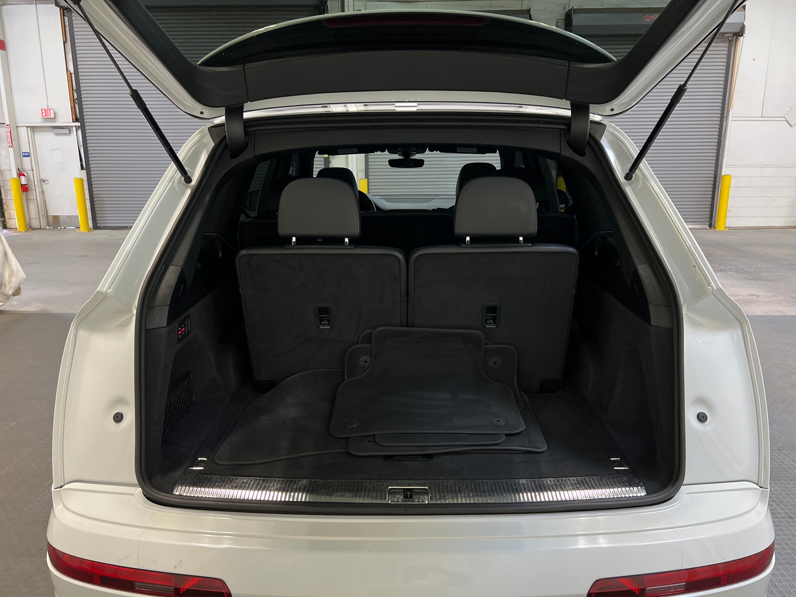 Thumbnail: 2019 Audi Q7 - 6