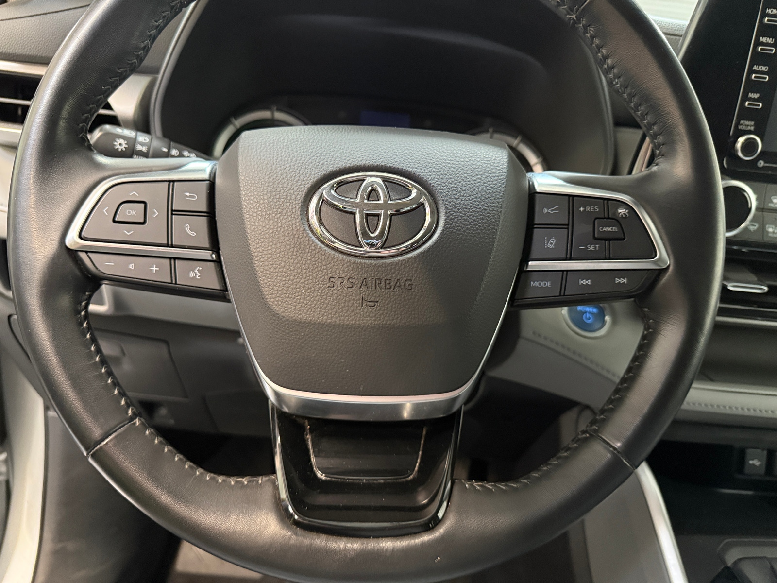 Thumbnail: 2020 Toyota Highlander - 5