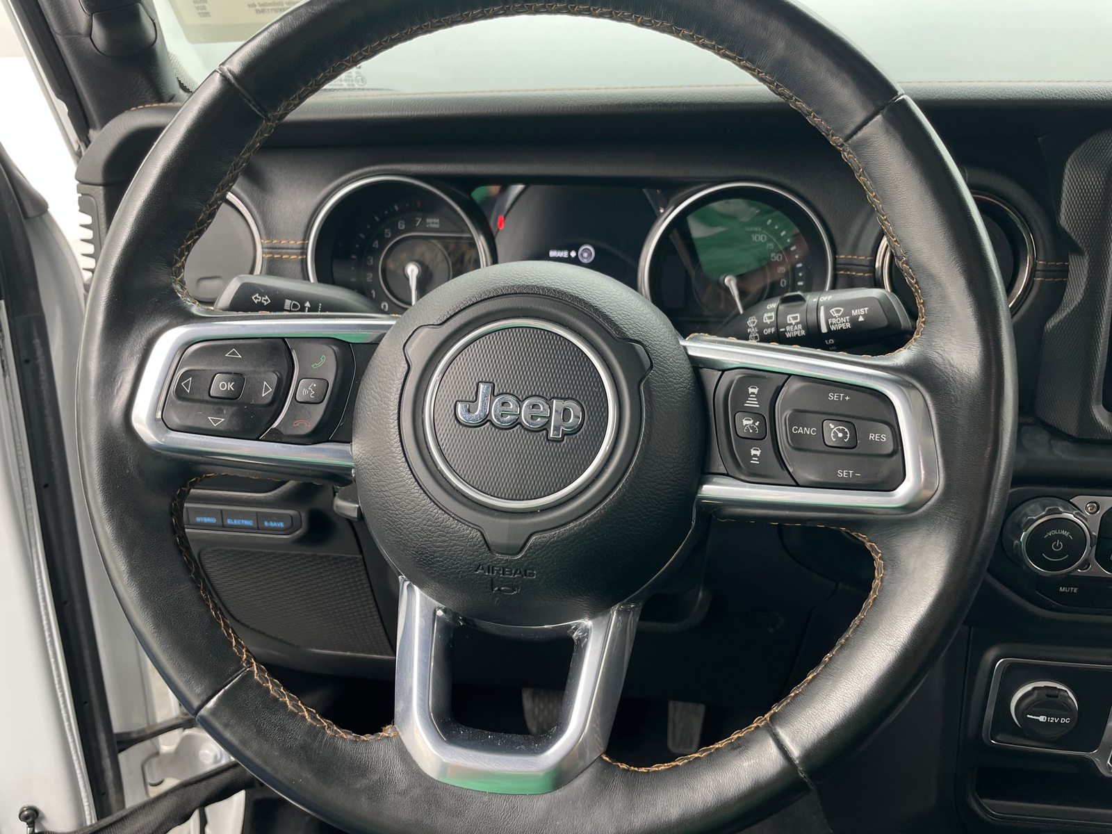 Thumbnail: 2022 Jeep Wrangler - 4